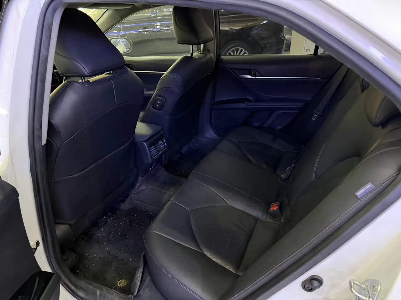 Toyota 2021 Camry 2.5G Deluxe Edition Automatic Gear 4