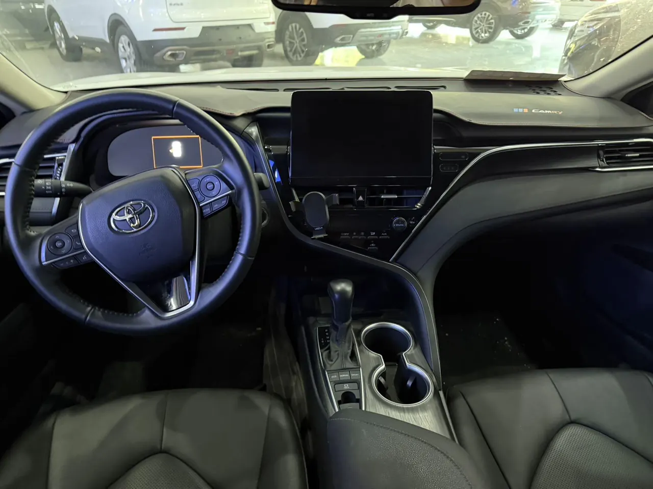 Toyota 2021 Camry 2.5G Deluxe Edition Automatic Gear 5