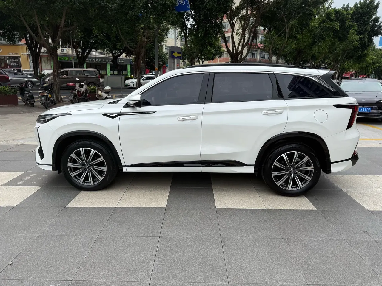 ChangAn 2024 CS75 1.5T Enjoy Edition Premium Automatic Gear 3