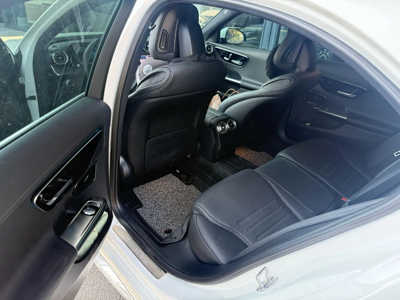Mercedes Benz Class C 2024 C 260 L 48V 1.5T (Change 3) Automatic 7