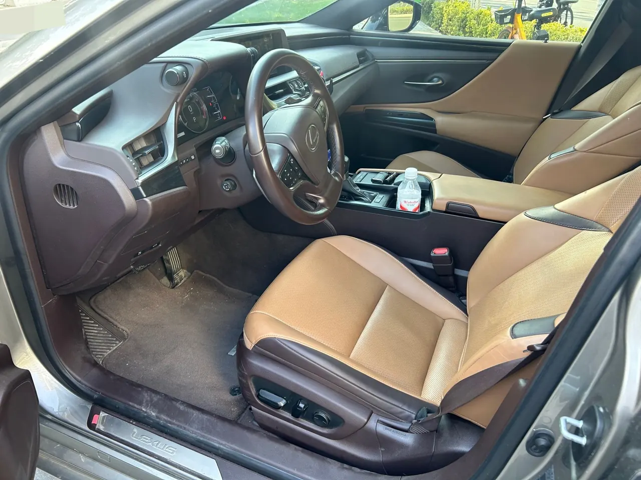 Lexus ES (Imported) 2020 ES200 2.0 Stepless Premium Edition Automatic Gear 3