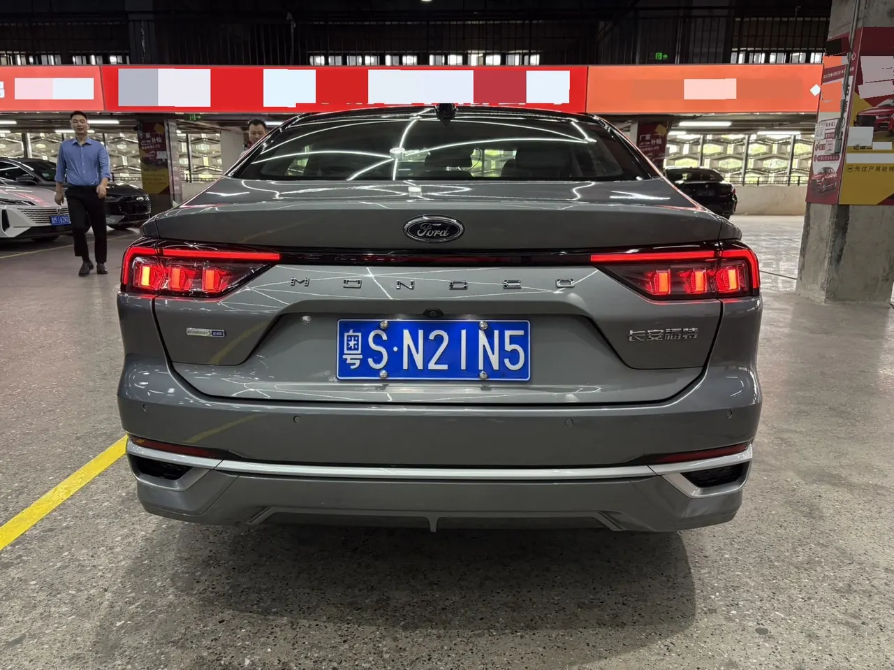 Ford 2022 Mondeo 2.0T EcoBoost 245 Luxury (Modified) Automatic Gear 8