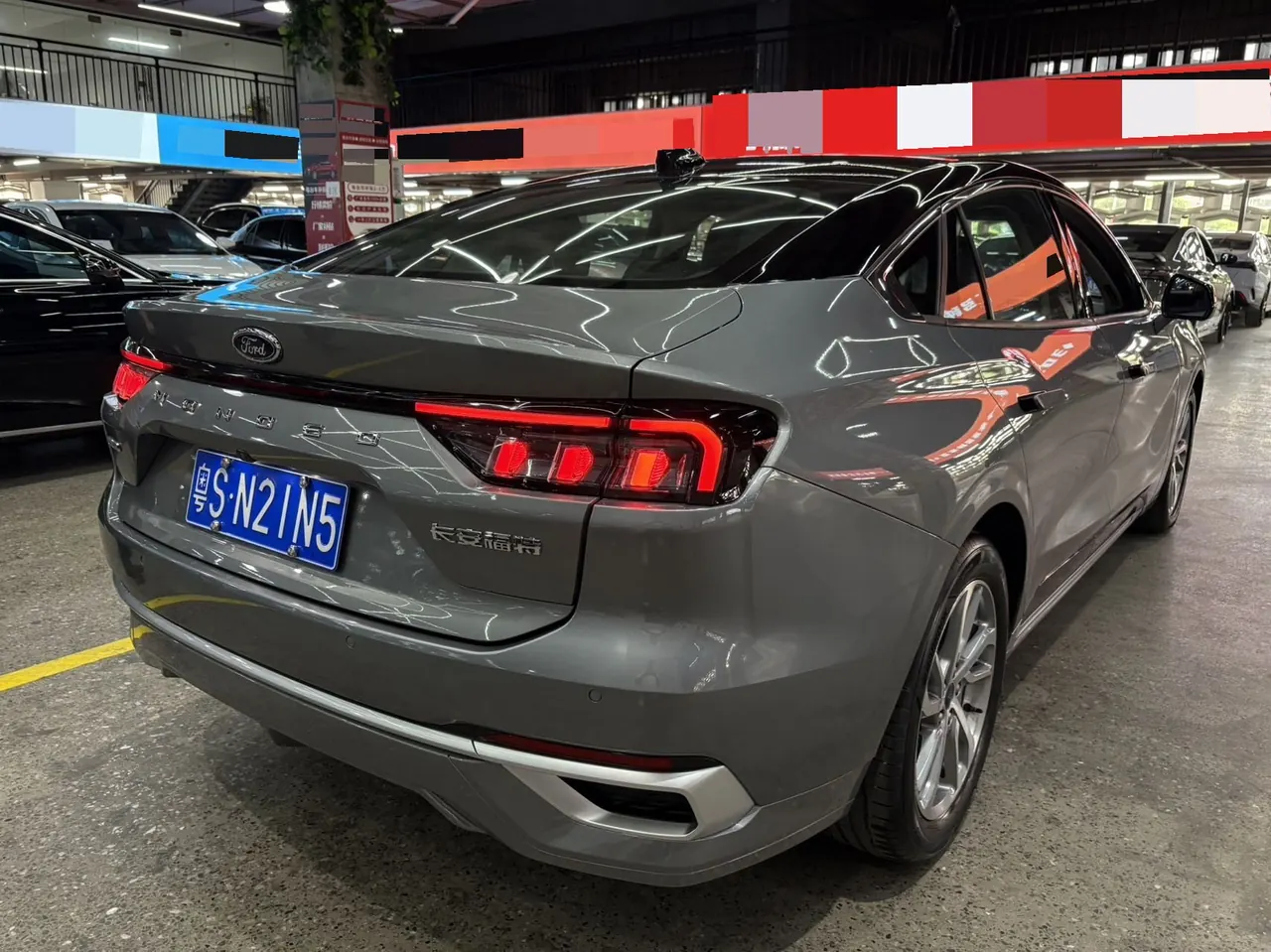 Ford 2022 Mondeo 2.0T EcoBoost 245 Luxury (Modified) Automatic Gear 9