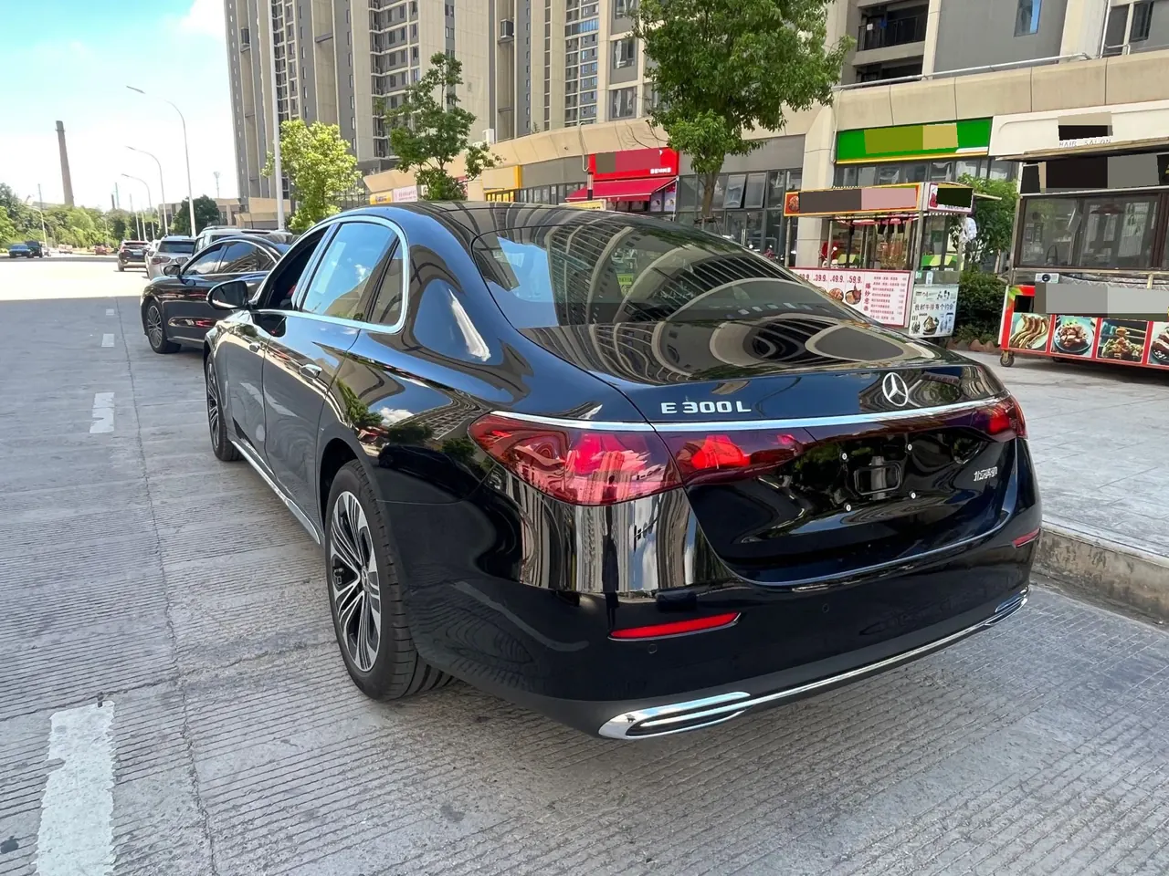 Mercedes Benz E Class 2026 E 300 L 48V 2.0T Luxury (Modified) Automatic Gear 3