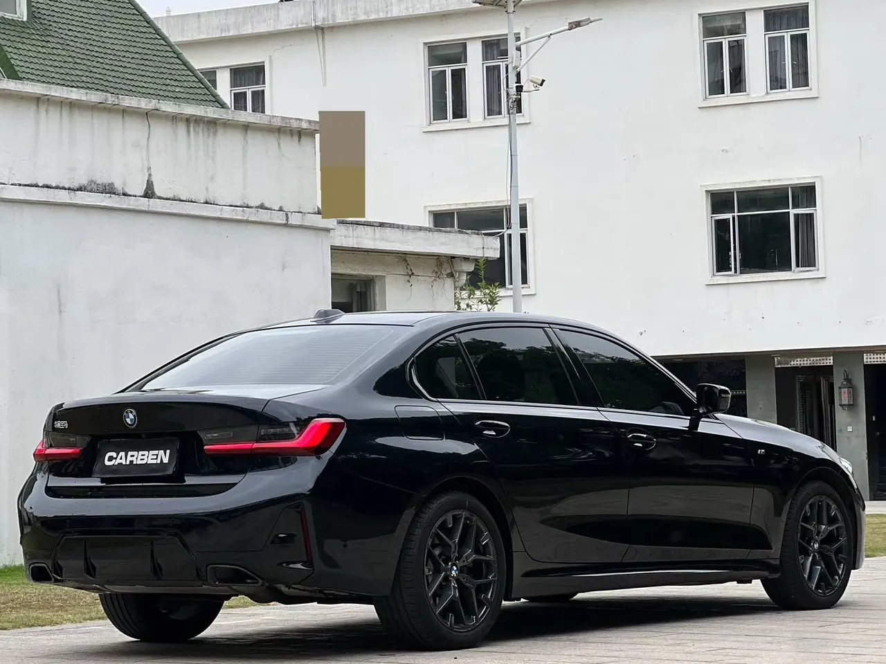 BMW 3 Series 2025 330Li 2.0T M Sports Obsidian Night Suit Automatic Gear 5