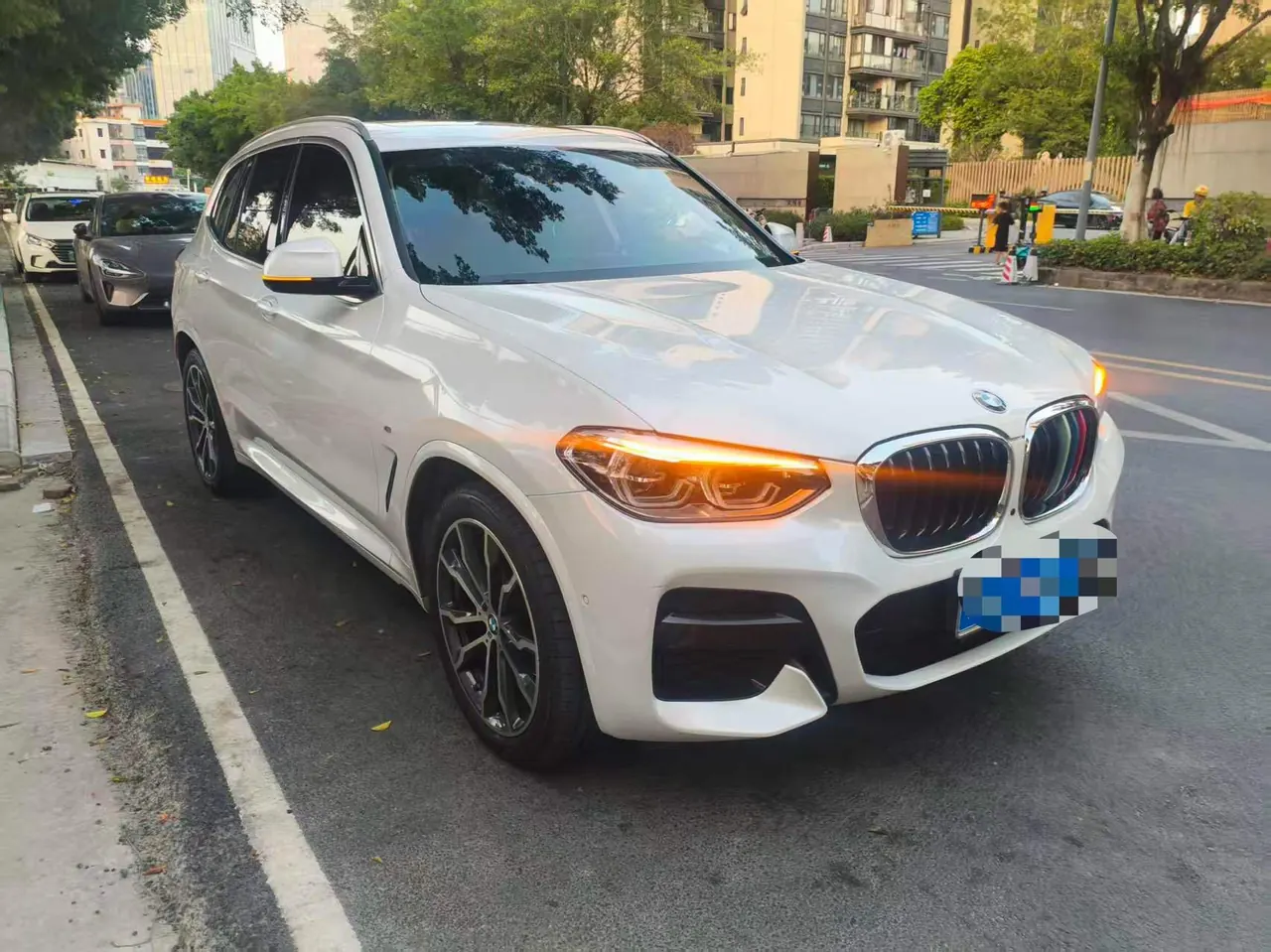 BMW 2021 X3 xDrive30i 2.0T Leading M Sports Suit Automatic Gear 2