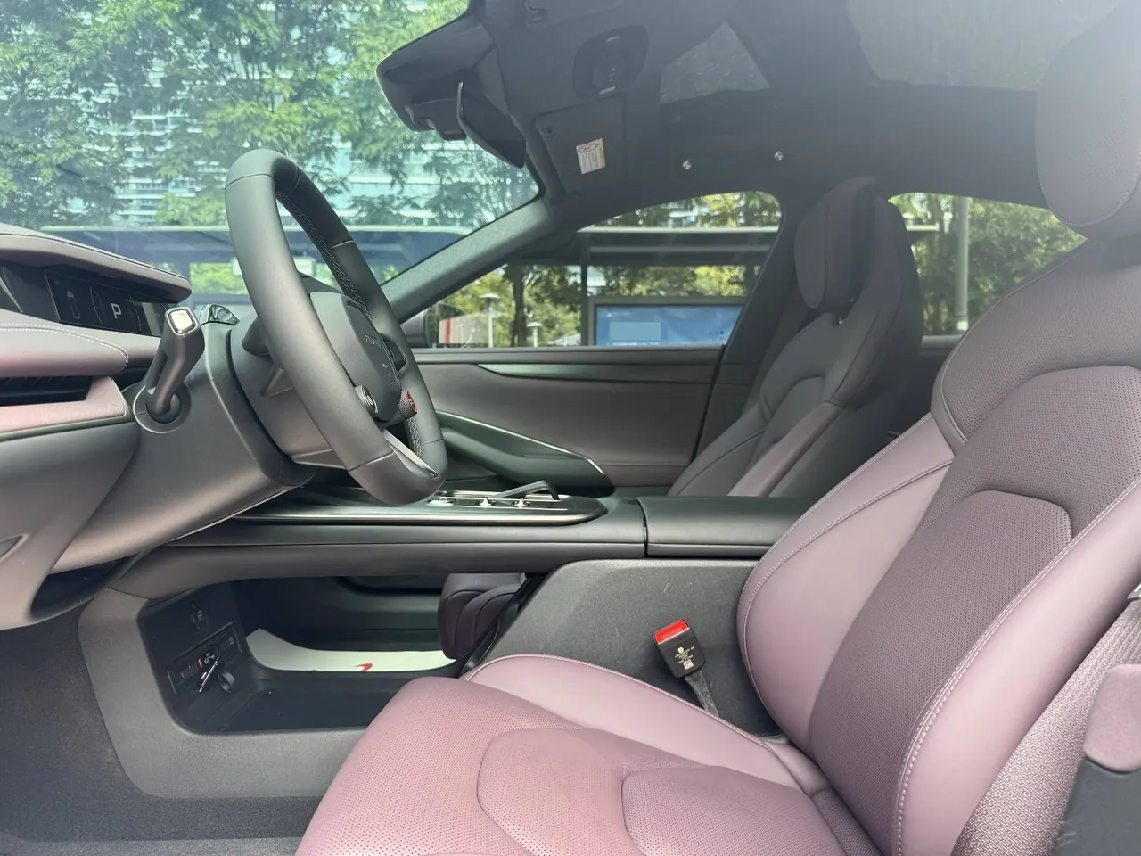 MI 2024 SU 7 700km Rear Drive Long Endurance Smart Driving Edition Automatic Gear 5