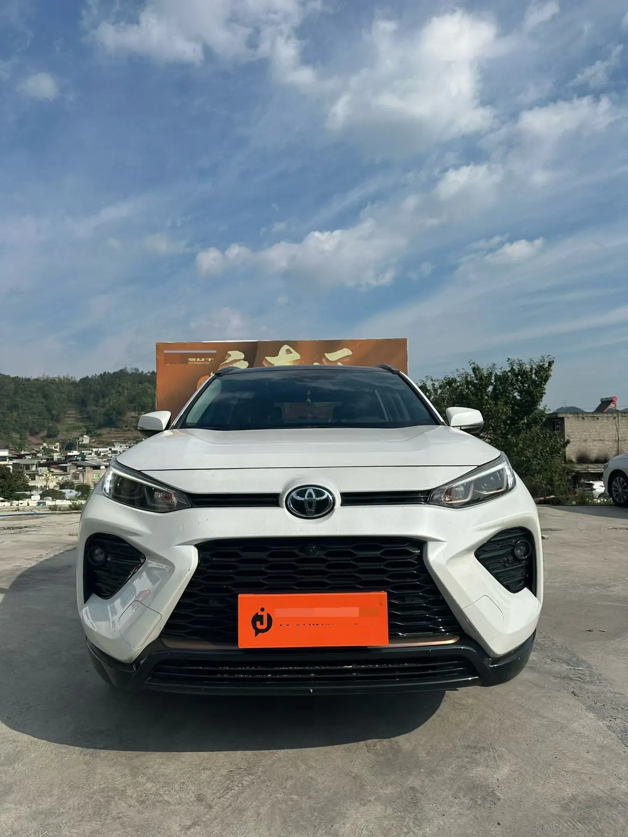 Toyota 2024 Willanda 2.0 Stepless Two-Drive Luxury PLUS Edition Automatic Gear 3
