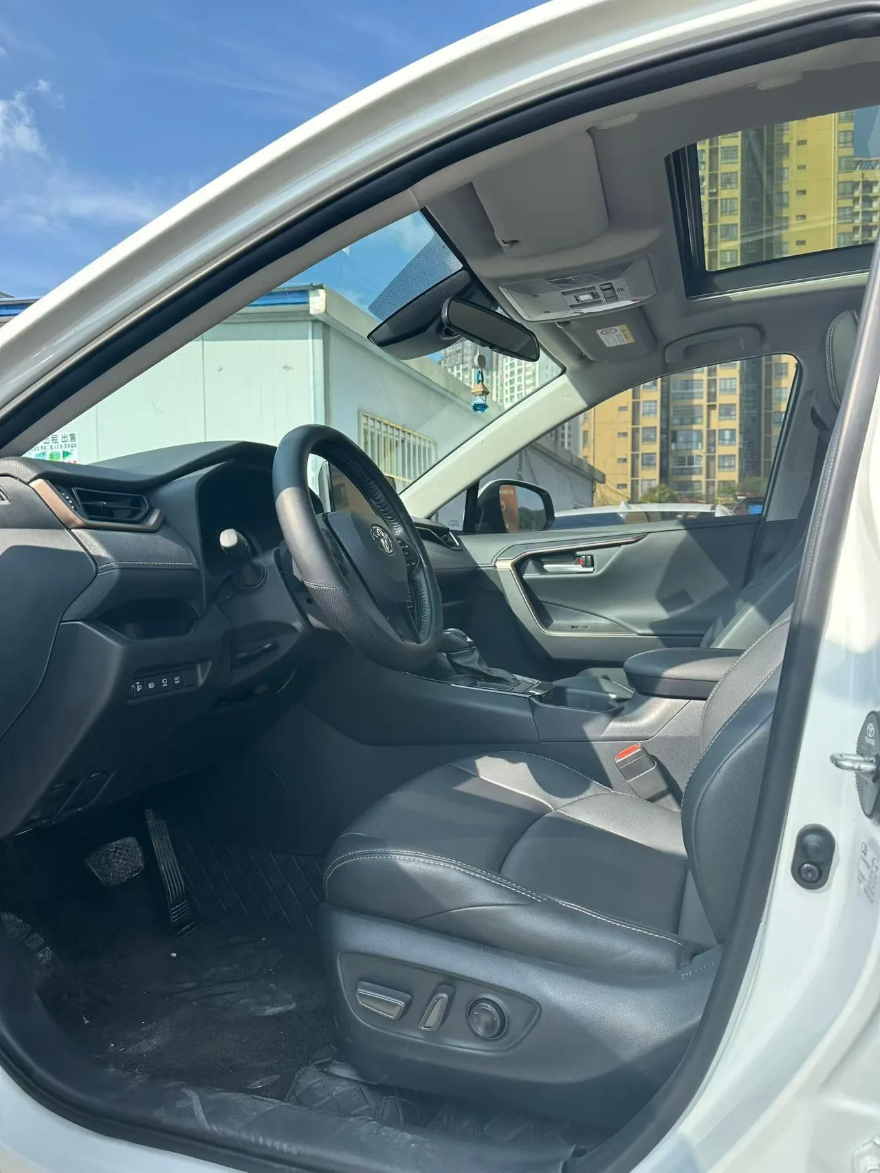 Toyota 2024 Willanda 2.0 Stepless Two-Drive Luxury PLUS Edition Automatic Gear 5
