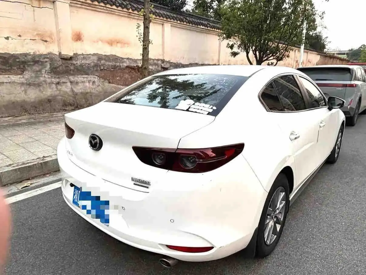 Mazda 3 Oncorsela 2021 Mazda 3 Oncorsela-sedan 1.5 quality US version automatic transmission 3