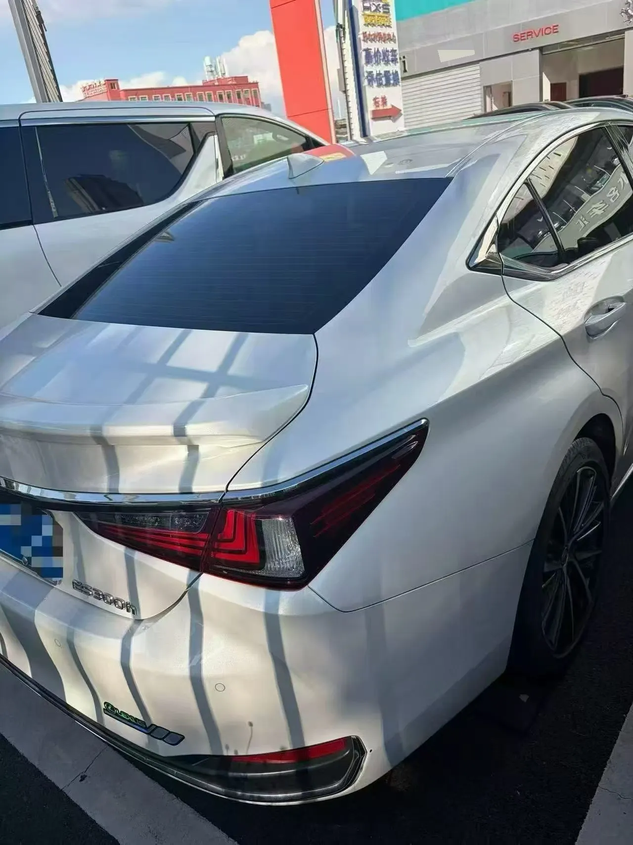 Lexus ES (Imported) 2022 ES300h 2.5 Stepless Premium Edition Automatic Gear 2
