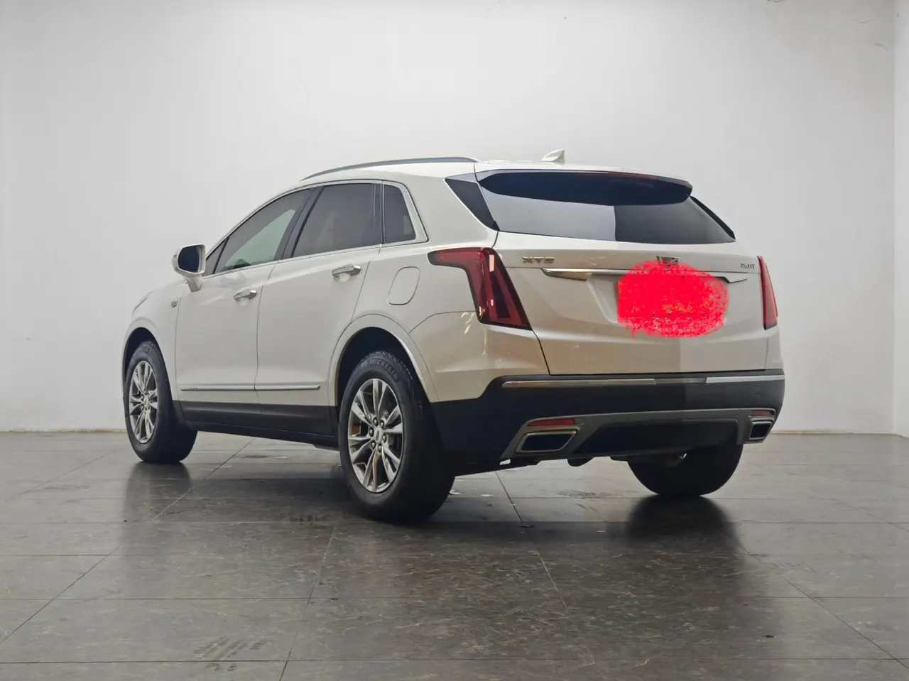 Cadillac 2020 XT5 2.0T 28T 4-wheel drive technical automatic gear 2