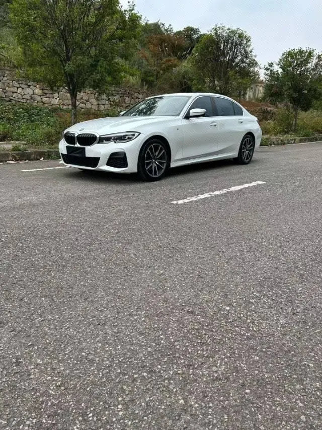 Open image lightbox: BMW 3 Series 2022 320Li 2.0T M Sports Suit (Modified) Automatic Gear