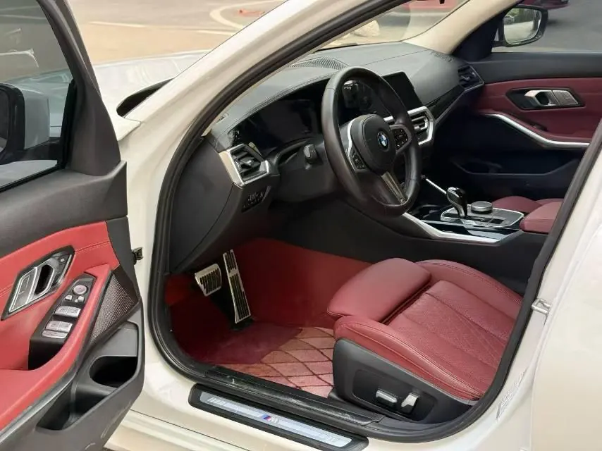 BMW 3 Series 2022 320Li 2.0T M Sports Suit (Modified) Automatic Gear 2