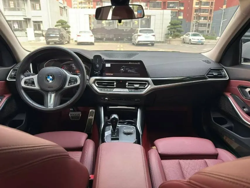 BMW 3 Series 2022 320Li 2.0T M Sports Suit (Modified) Automatic Gear 6