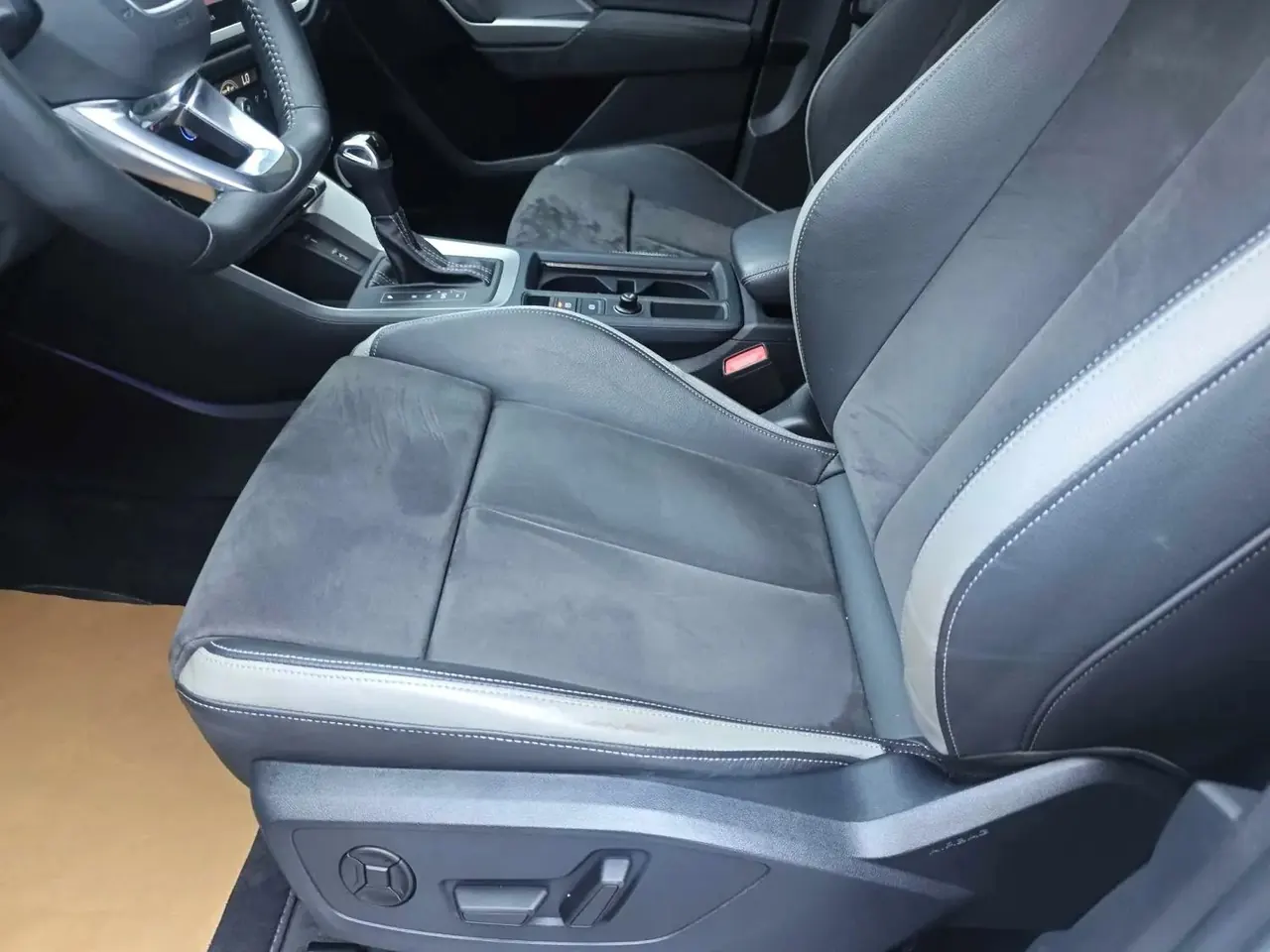 Audi 2021 Q3 1.4TFSI 35TFSI Fashion Dynamic Automatic 3