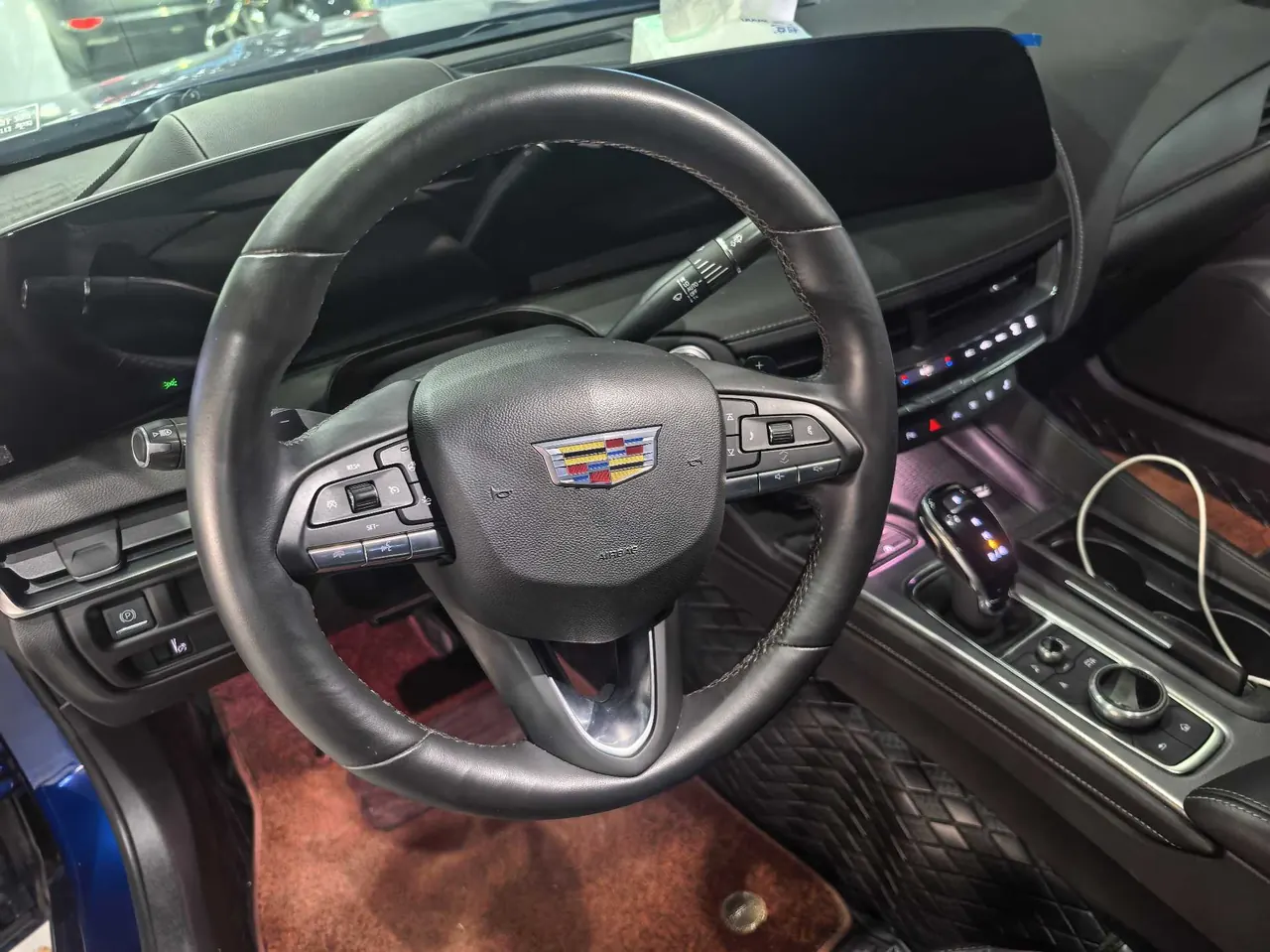 Cadillac 2024 CT5 2.0T 28T honorable automatic gear 8
