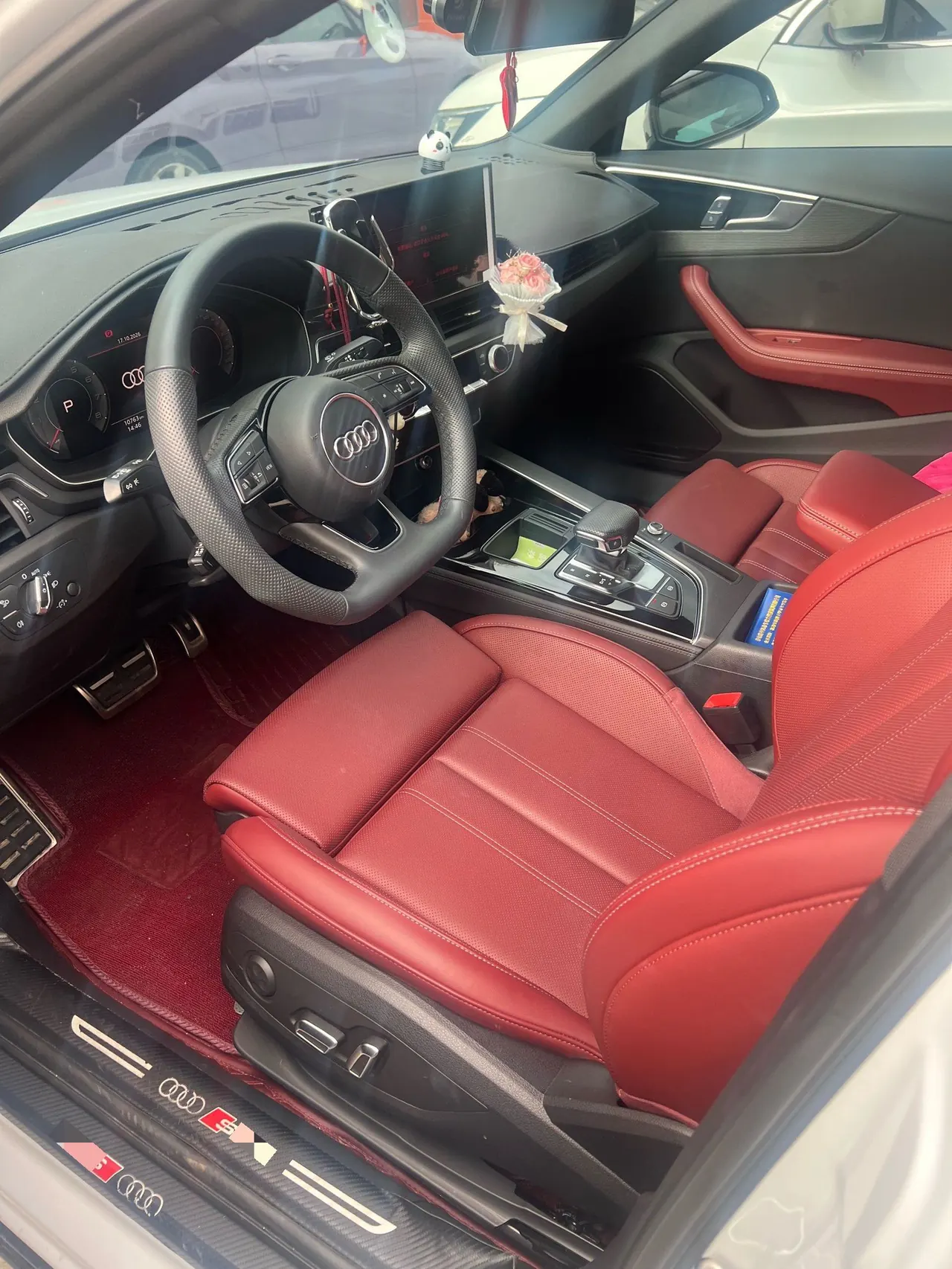 Audi 2024 A4L 2.0TFSI 40TFSI Deluxe Dynamic Automatic 4