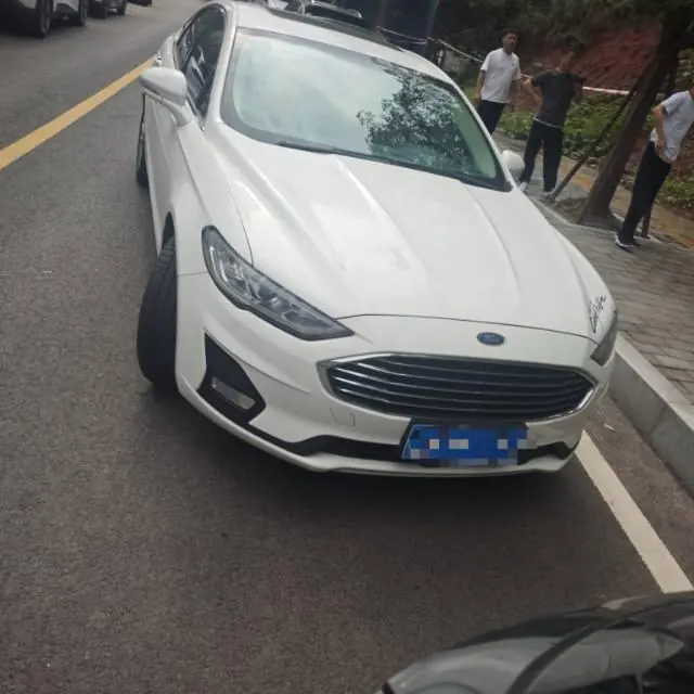 Ford 2020 Mondeo 1.5T EcoBoost 180 Fashion Automatic 3
