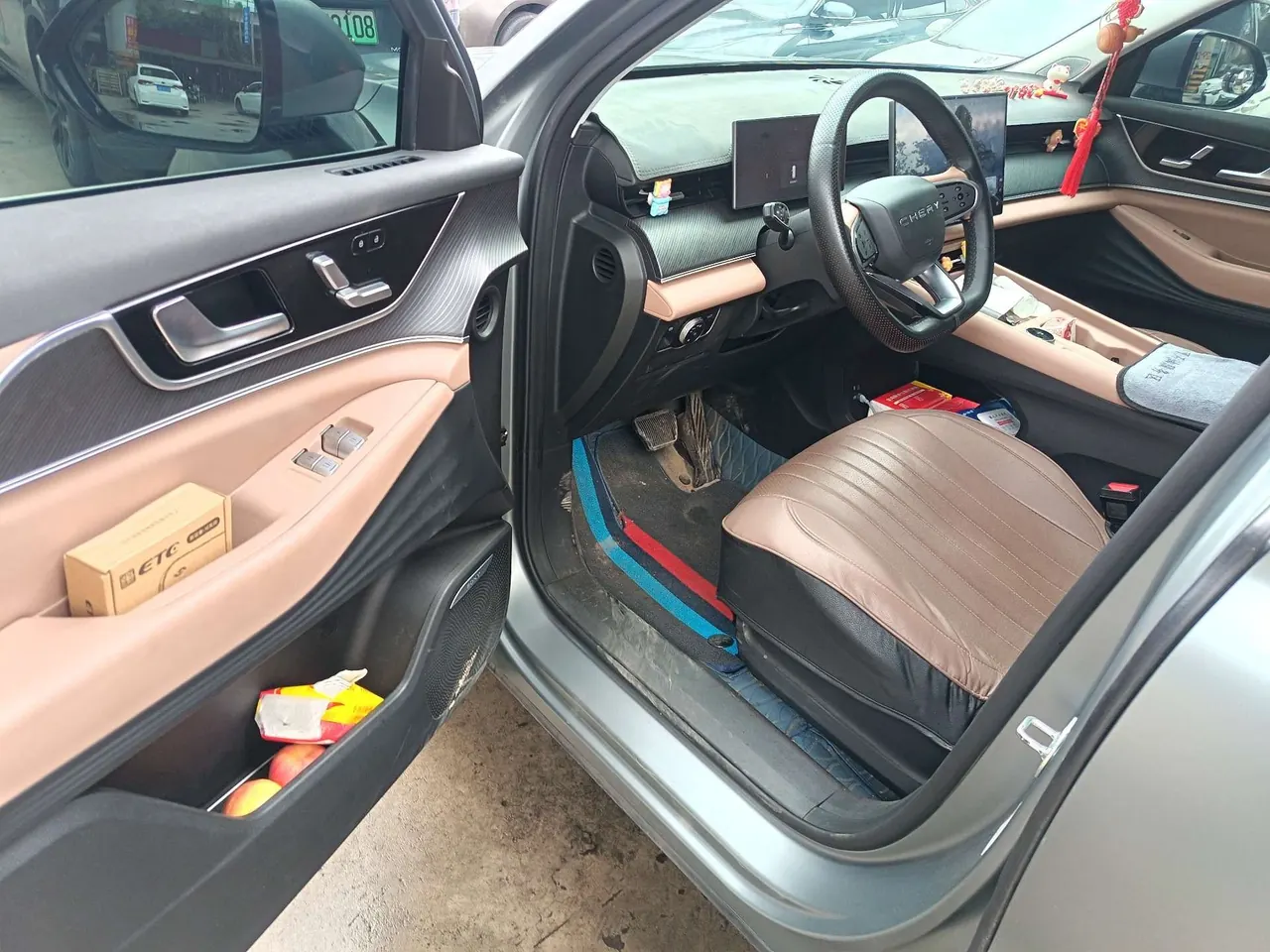 Chery 2024 Ruihu 8 L 2.0T Two-Drive Deluxe Edition 5-seat Automatic Gear 6