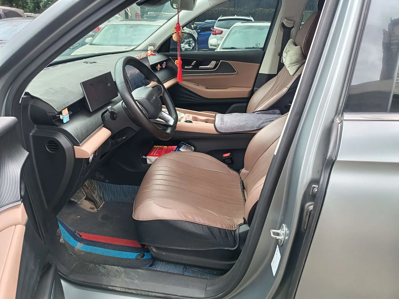 Chery 2024 Ruihu 8 L 2.0T Two-Drive Deluxe Edition 5-seat Automatic Gear 7