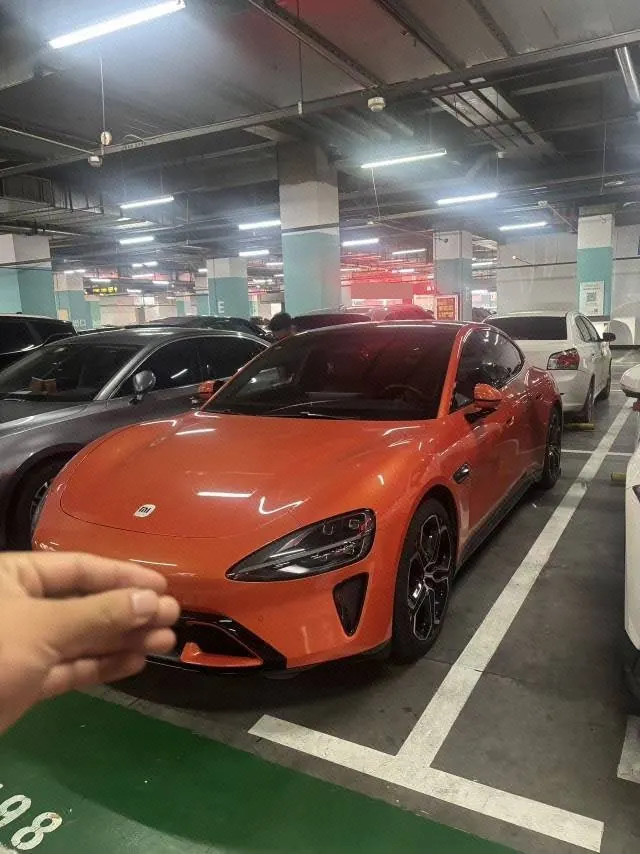 打开图片灯箱:MI 2024 SU 7 700km Rear Drive Long Endurance Smart Driving Edition Automatic Gear