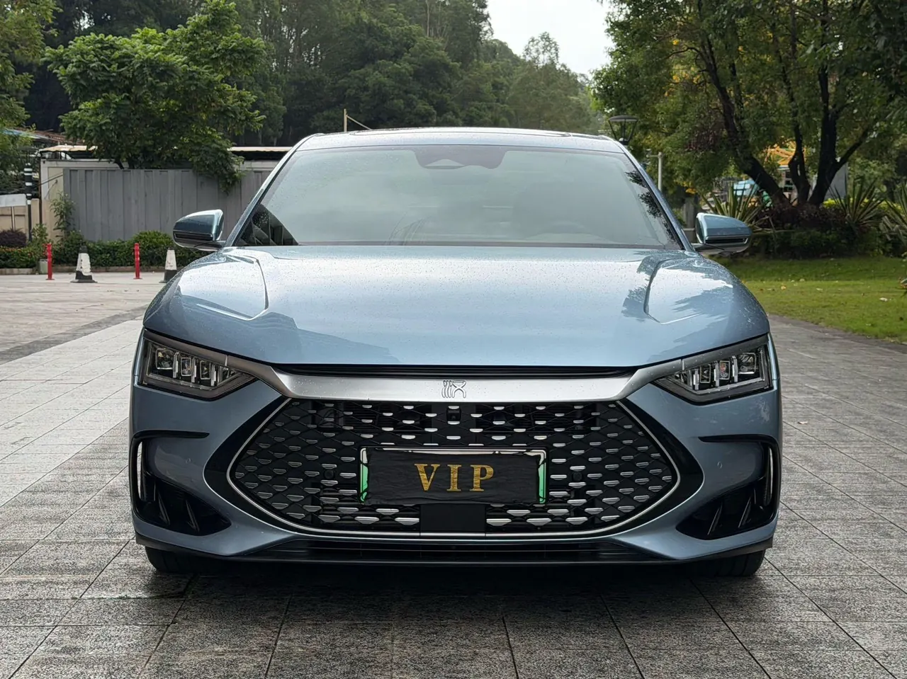 BYD 2024 Han DM-i 1.5T stepless glory version 121KM noble automatic gear 2