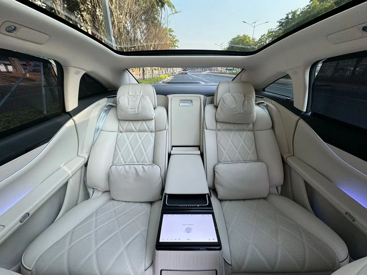 Luxeed 2024 S9 Max Rear-drive Long-range Automatic Gear 7