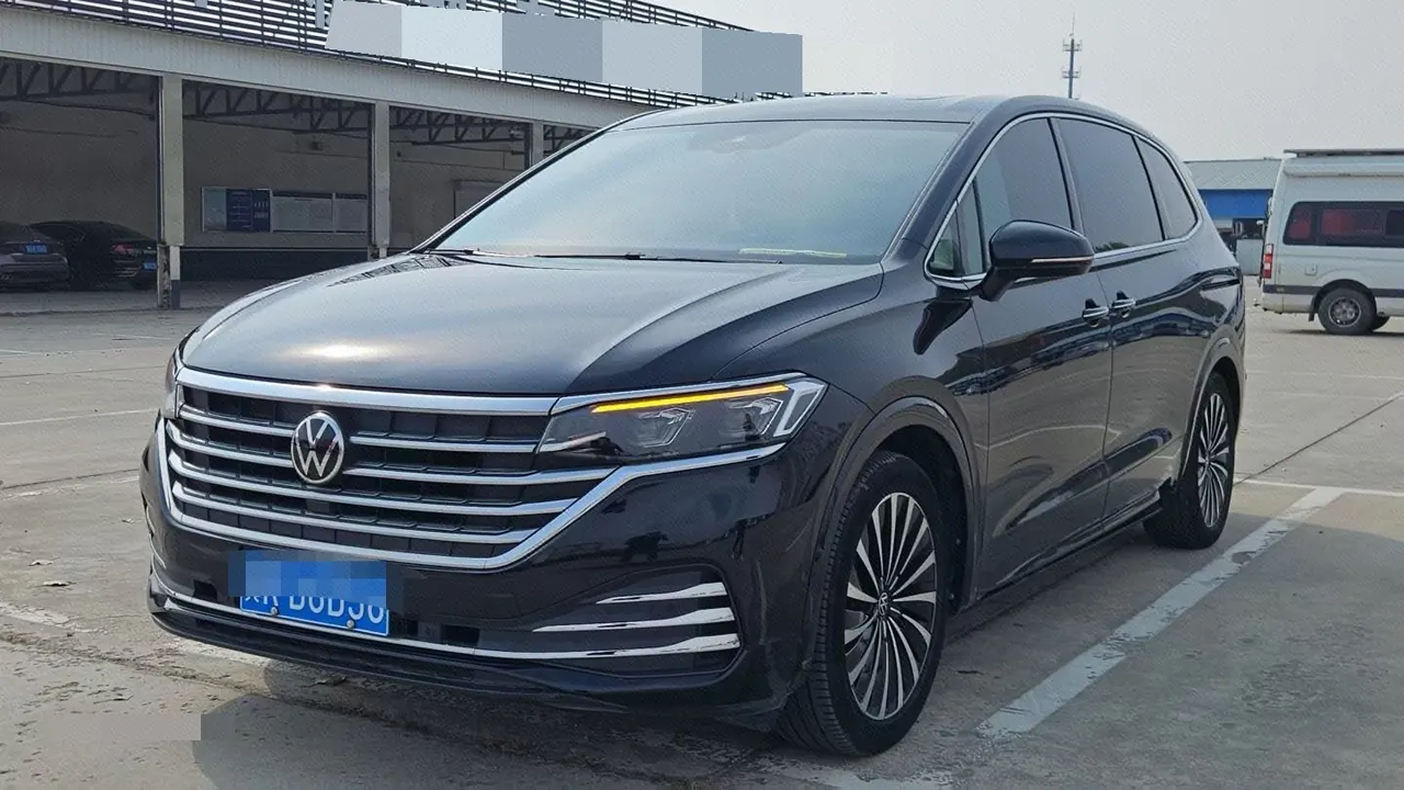 Volkswagen 2020 Wei (Viloran) 2.0TSI 380TSI Premium Edition Automatic Gear - View 1