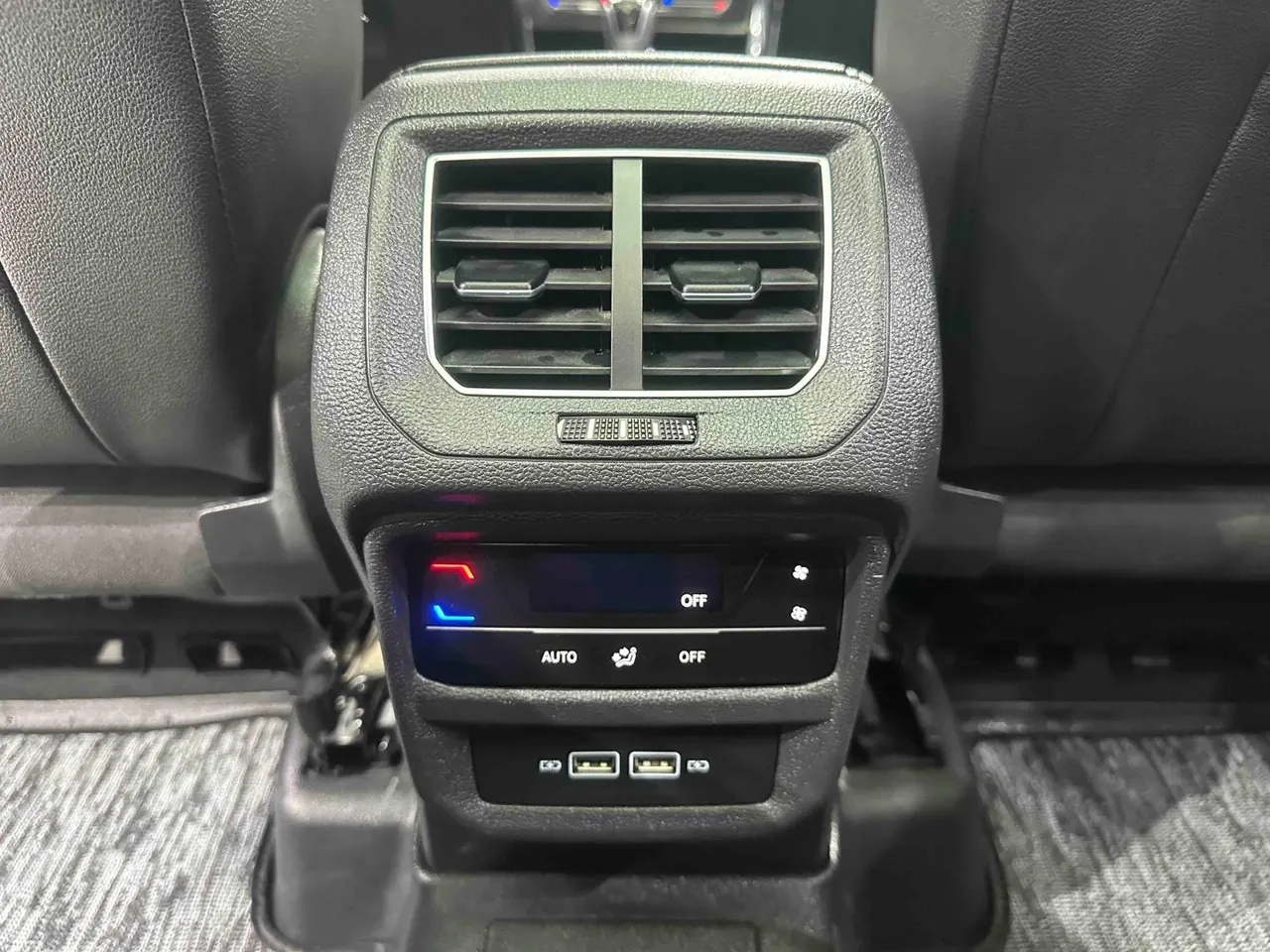 Volkswagen 2022 Tanyue 1.4TSI 280TSI Two-Drive Deluxe Smart Joint Edition Automatic Gear 6