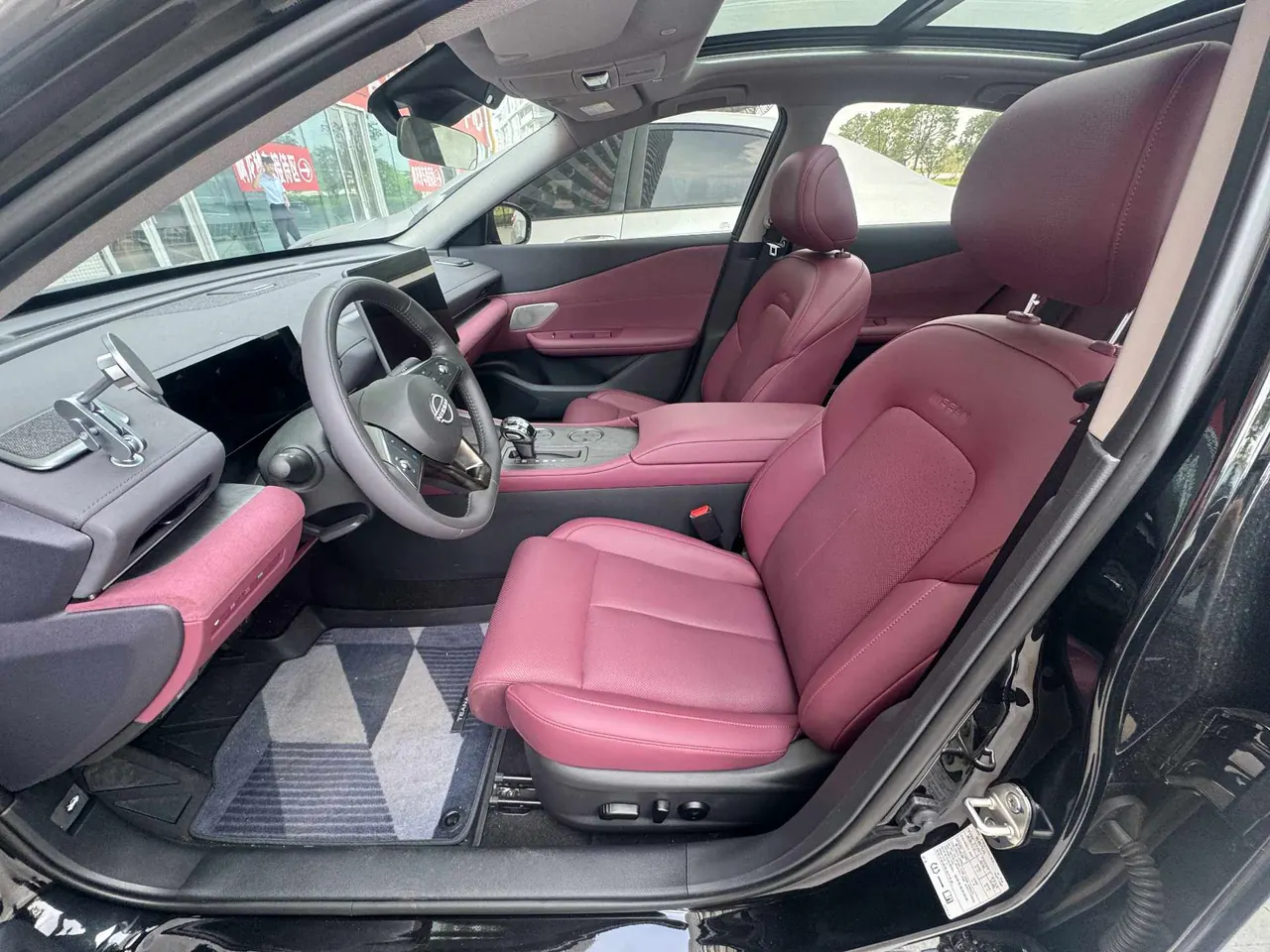 Nissan 2026 Teana 2.0 Stepless Hongmeng Cockpit Intelligent Super Comfortable Automatic Gear 4
