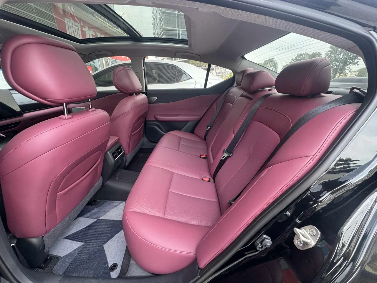 Nissan 2026 Teana 2.0 Stepless Hongmeng Cockpit Intelligent Super Comfortable Automatic Gear 6