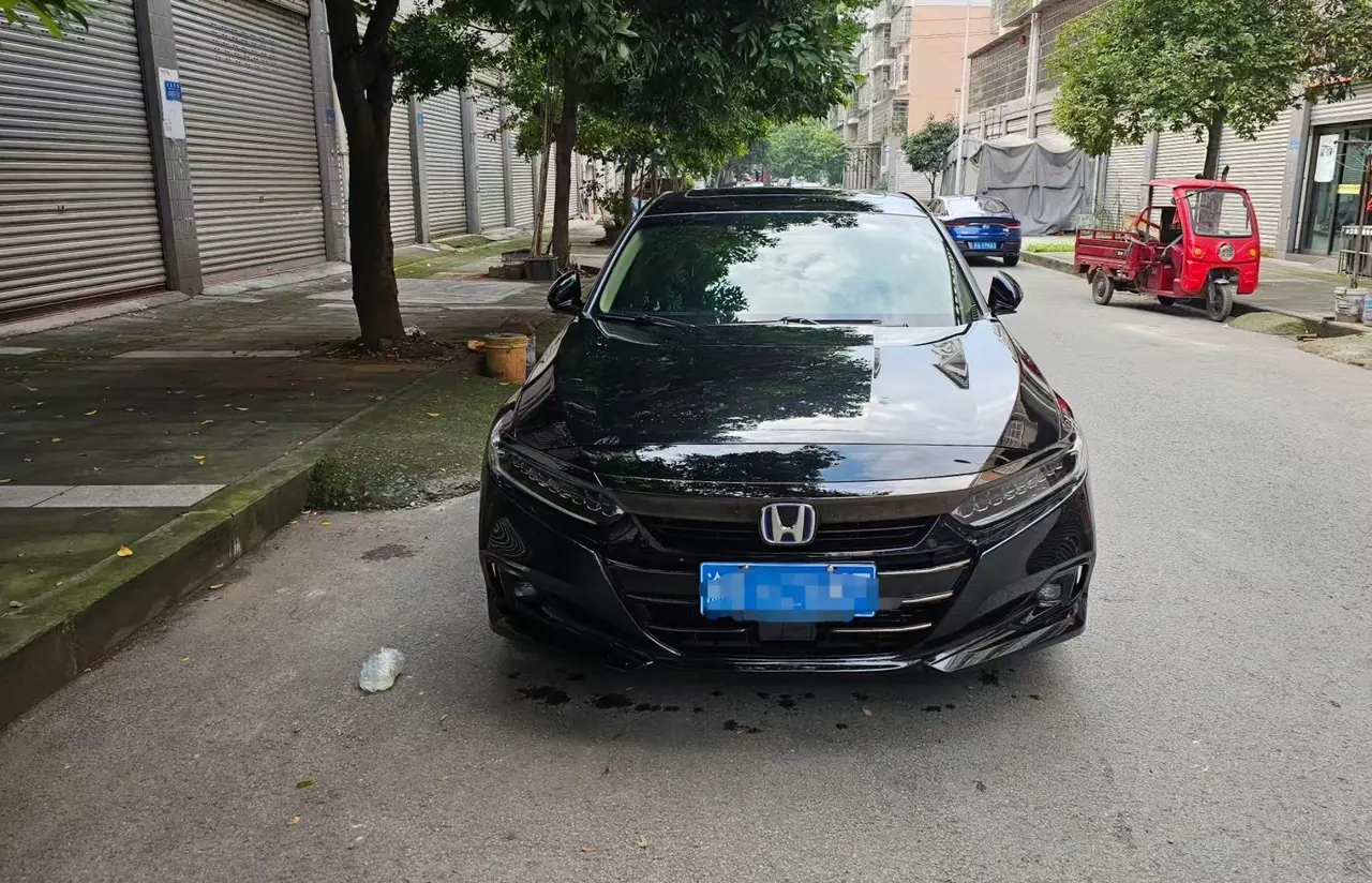 Honda 2022 10th Generation Accord Hybrid 2.0 Stepless Magic Night Reed Edition Automatic Gear 2