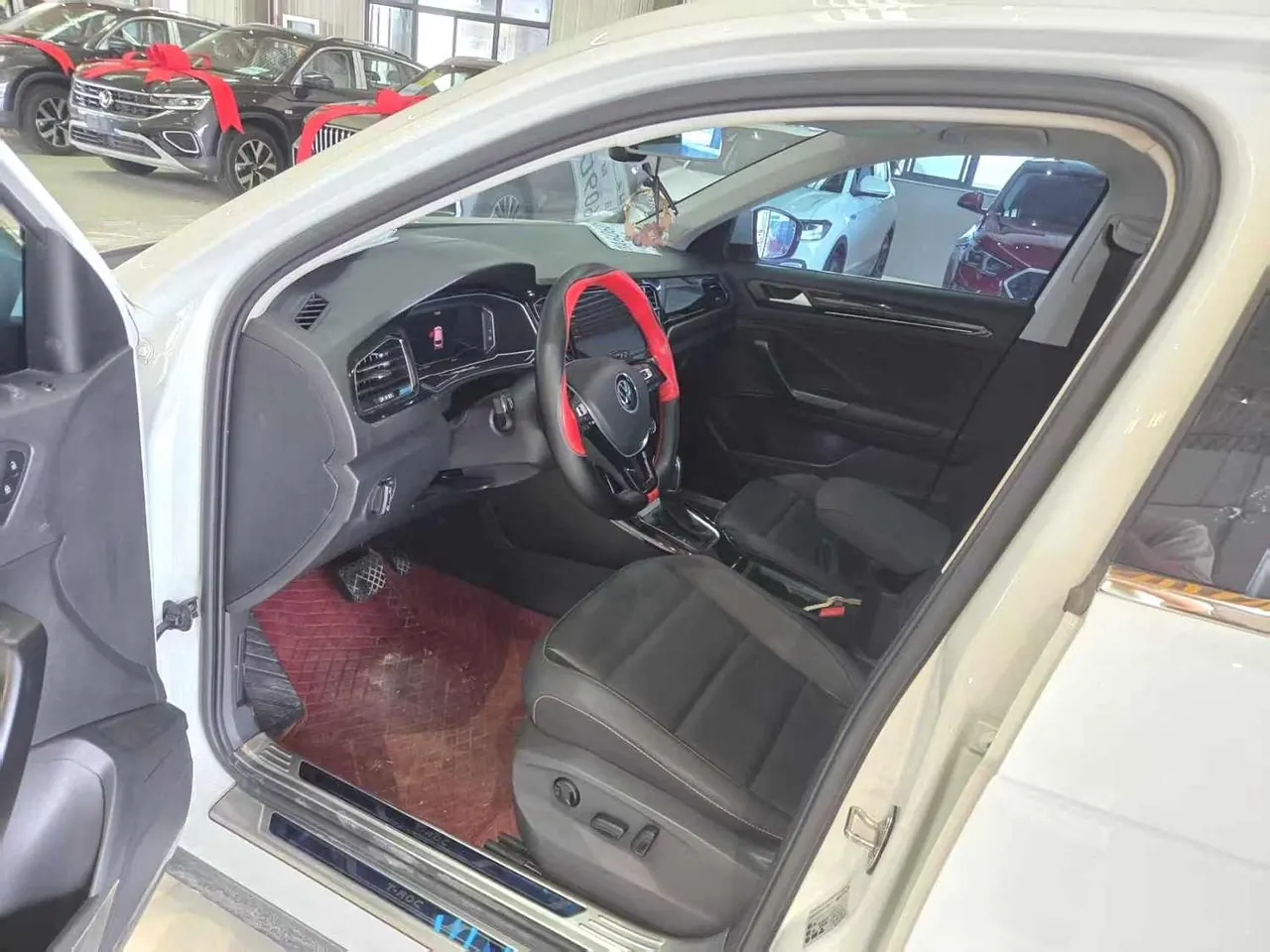 Volkswagen 2022 Tange 1.4TSI 280TSI Two-Drive Elite PLUS Automatic Gear 4