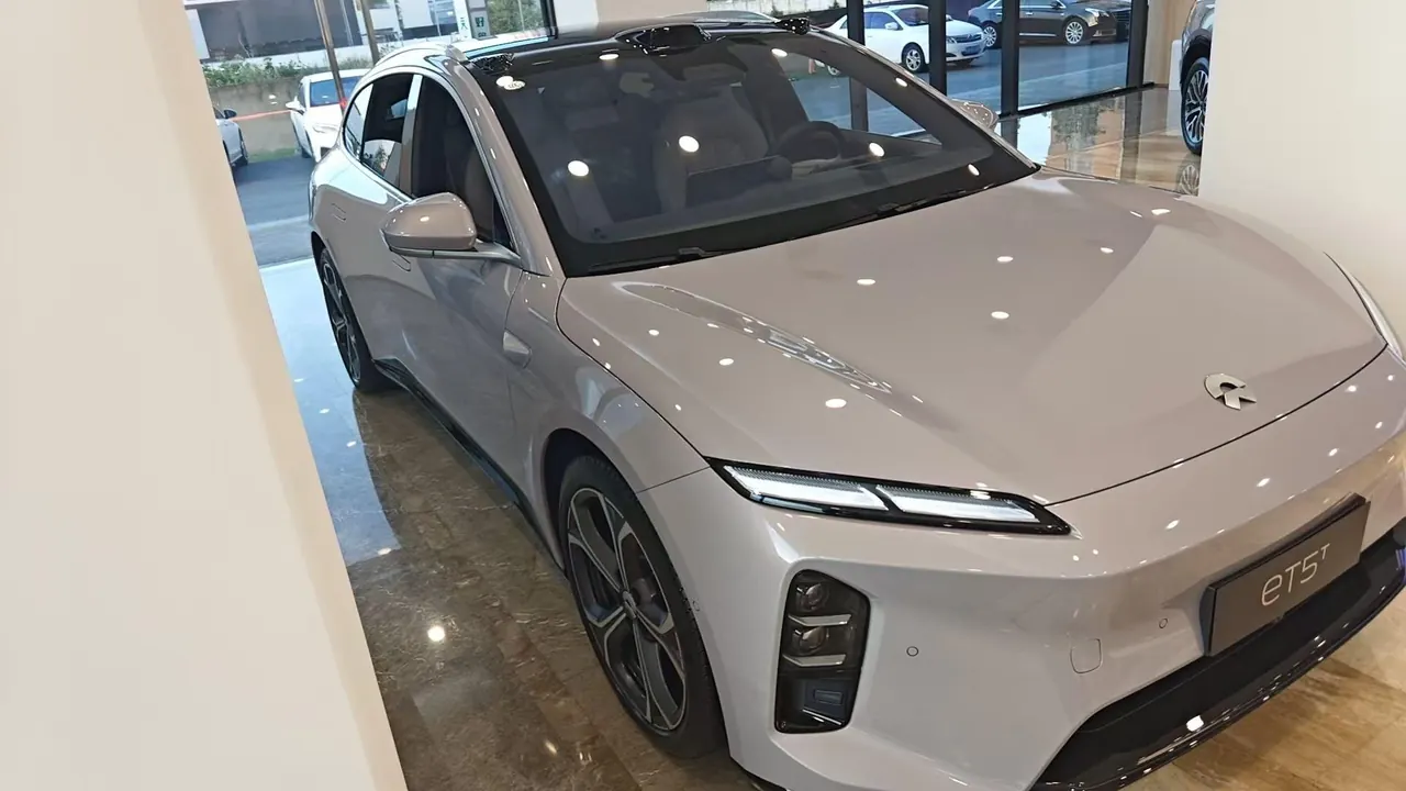 NIO 2026 ET5T 100kWh Touring automatic 4