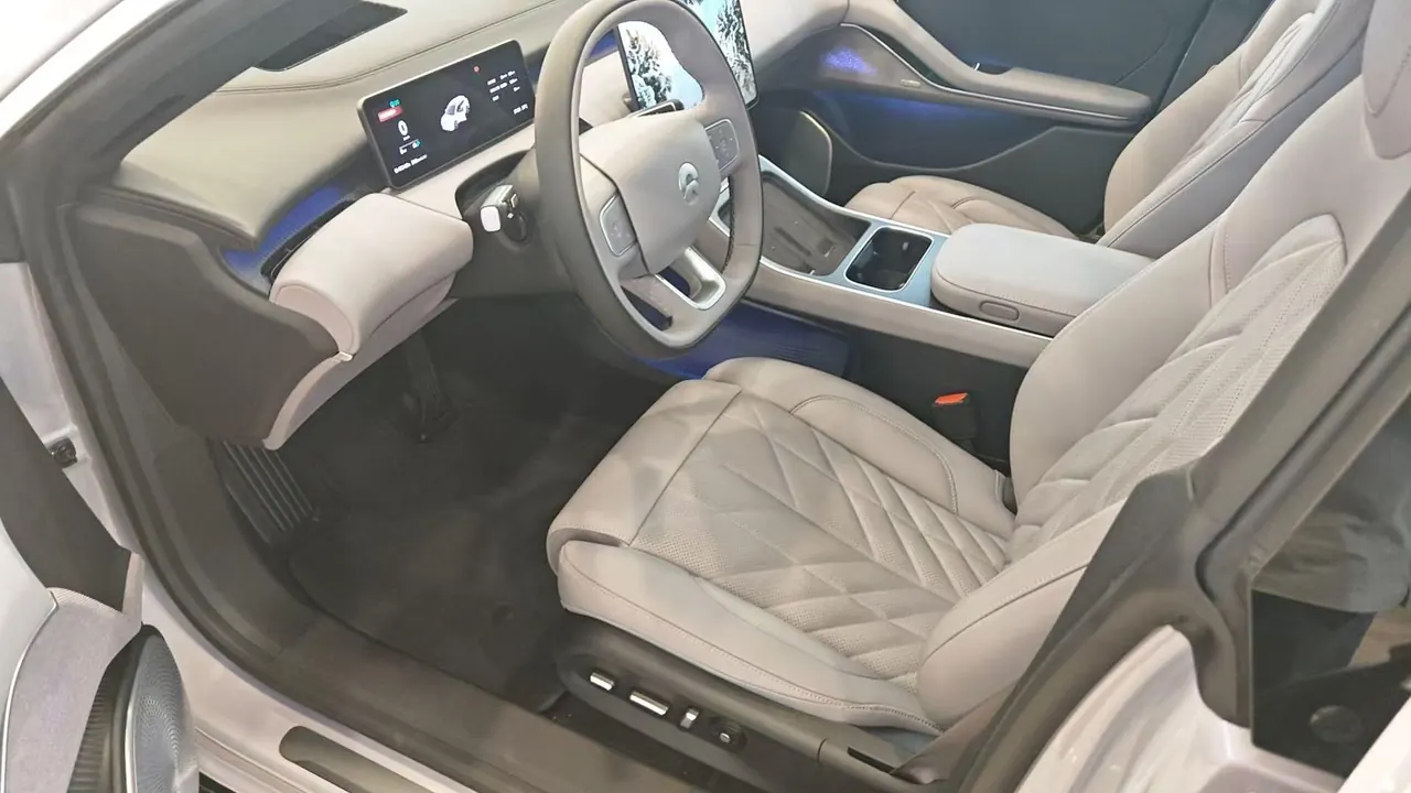 NIO 2026 ET5T 100kWh Touring automatic 5