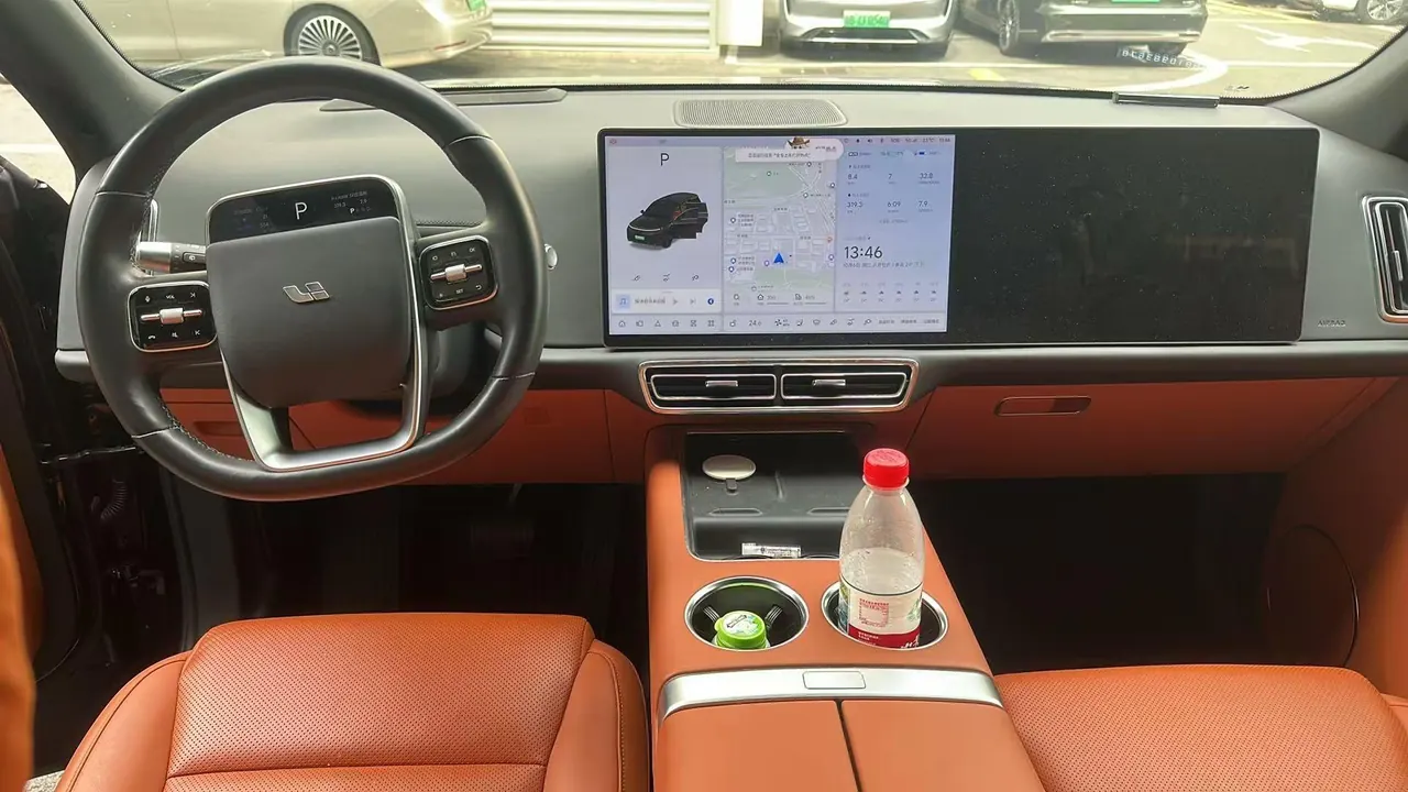 Li 2022 L9 1.5T Max Edition Automatic Gear 3
