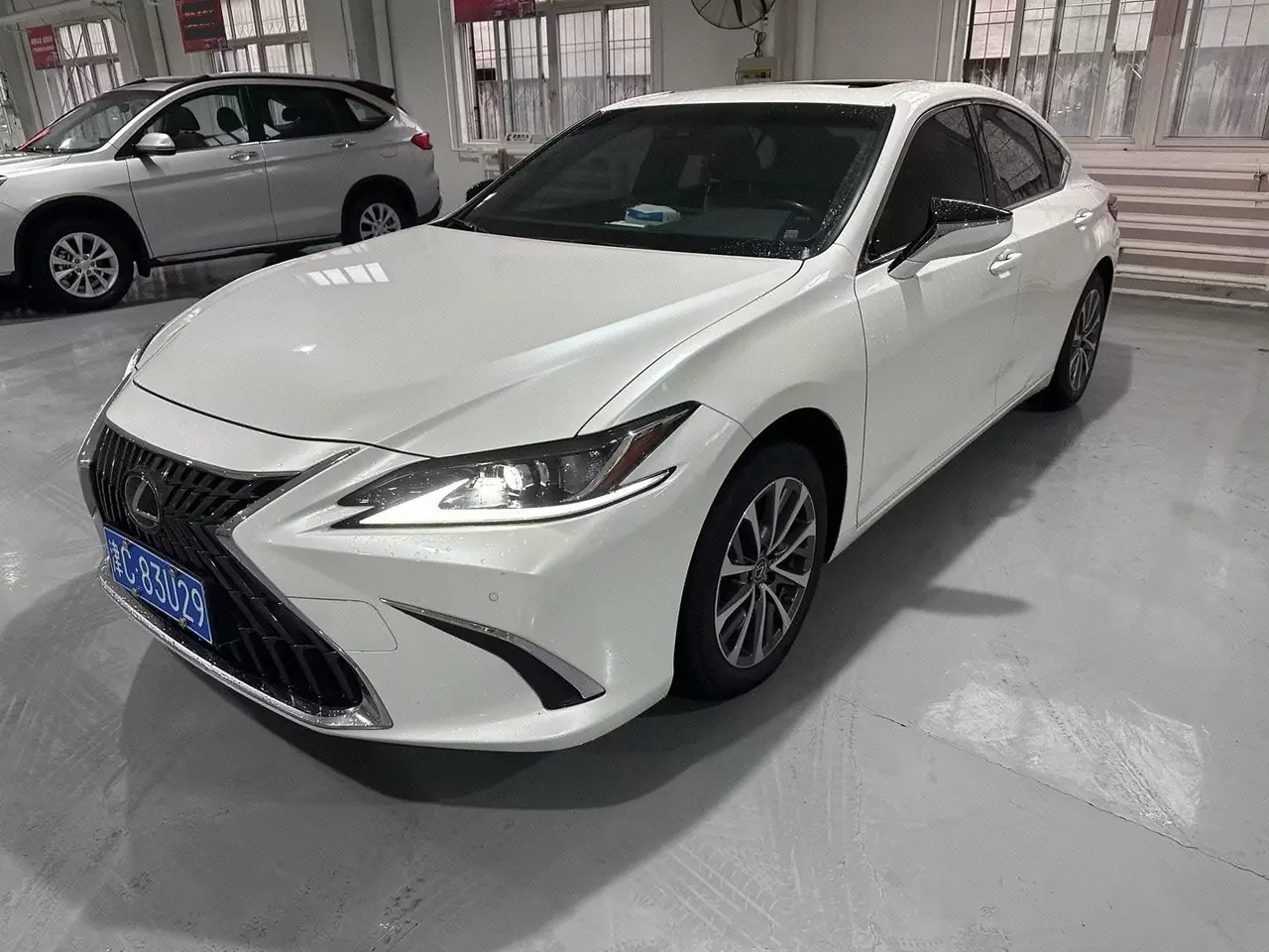 Open image lightbox: Lexus ES (Imported) 2022 ES200 2.0 Stepless Premium Edition Automatic Gear