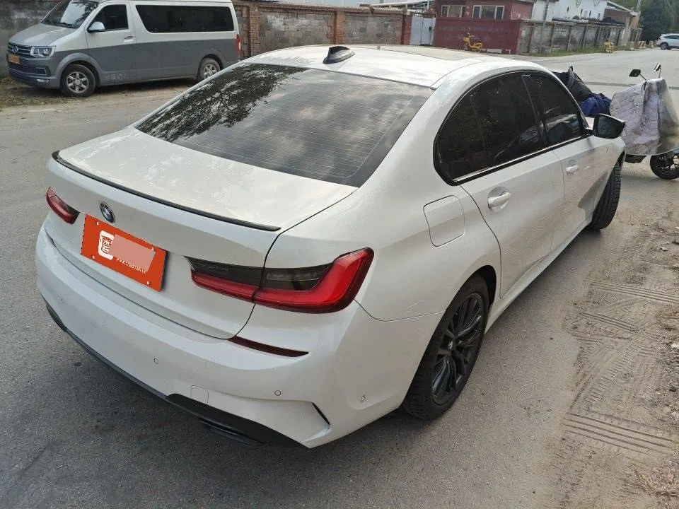 BMW 3 Series 2021 325Li 2.0T M Sports Obsidian Night Kit (Changed) Automatic Gear 2
