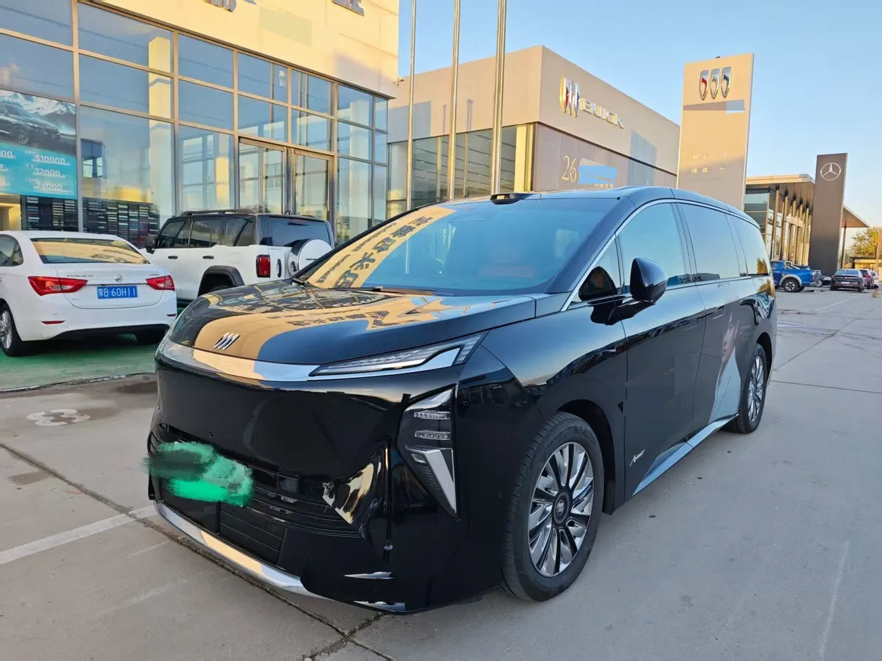 Buick 2026 to the world family 1.5T luxury version of automatic gear - View 1