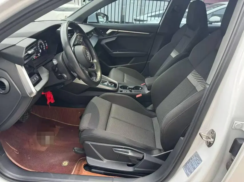 Audi 2021 A3L Limousine 1.4TFSI 35TFSI Enterprising and Elegant Automatic 4