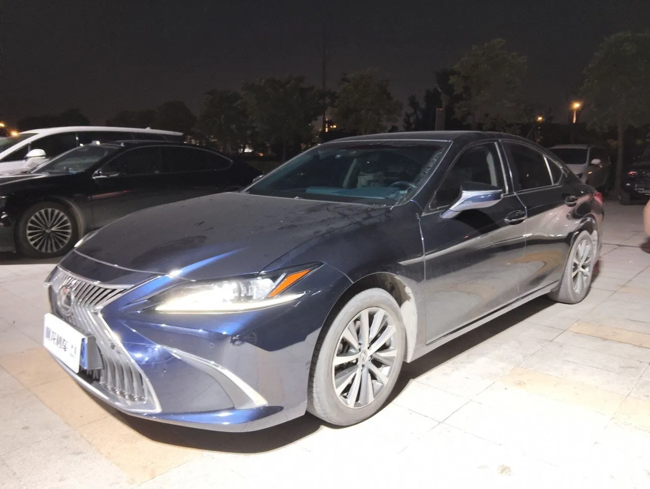 Open image lightbox: Lexus ES (Imported) 2021 ES200 2.0 Stepless Premium Edition Automatic Gear