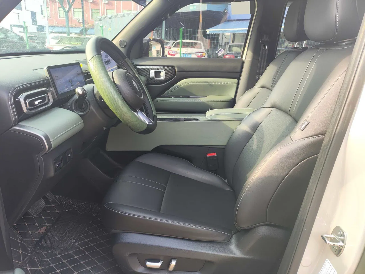 BaoJun 2026 Yueyou Plus 301km Flagship Automatic Gear 5