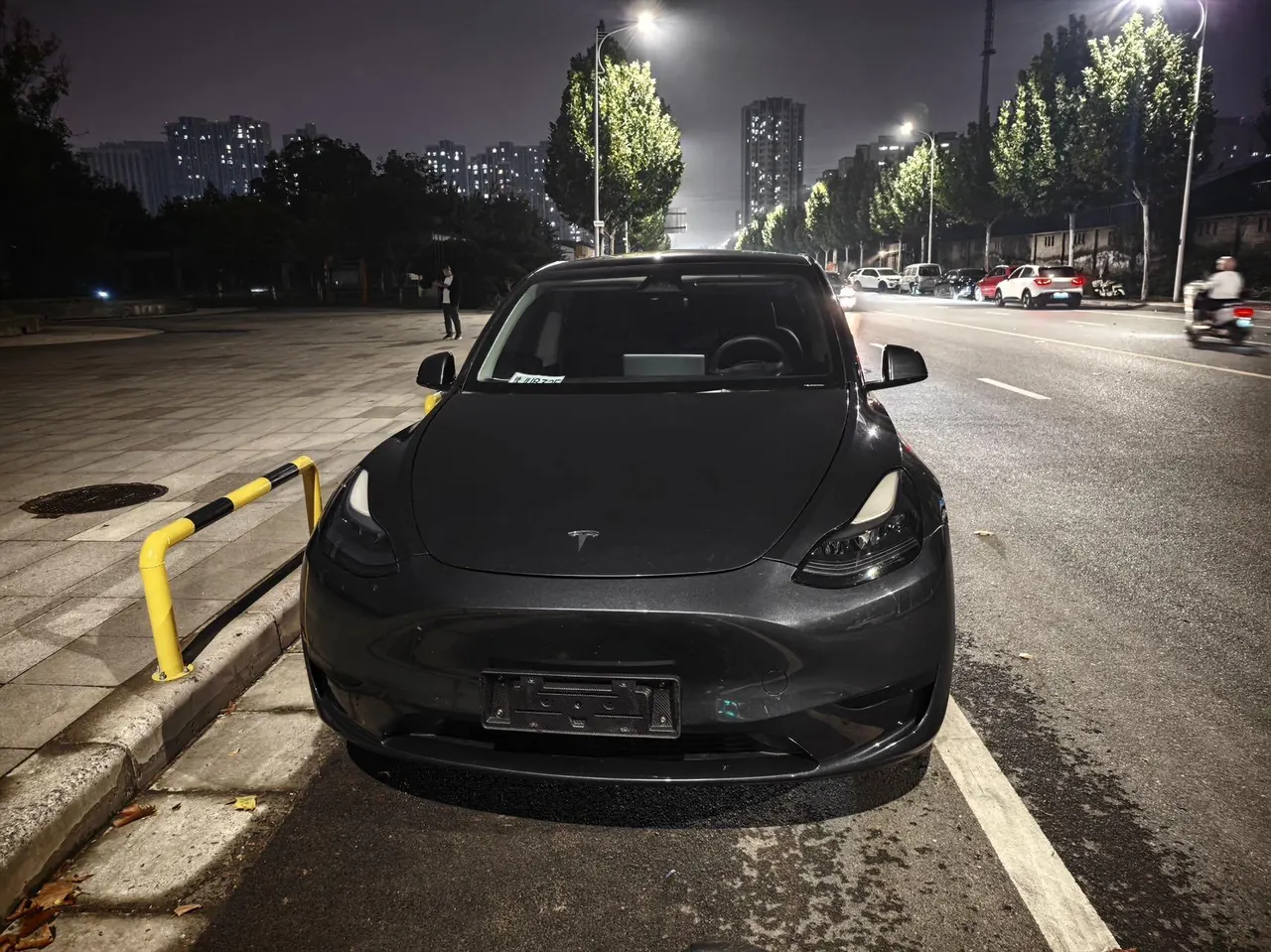 Tesla 2024 Model Y rear-wheel drive version automatic transmission 2