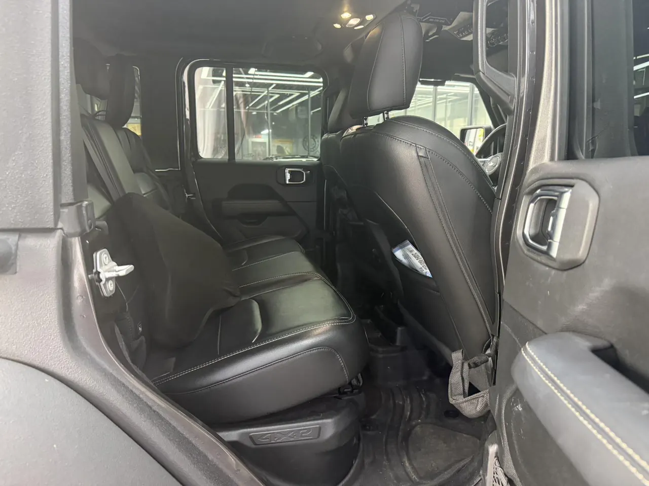 Jeep herdsman New Energy (Imported) 2021 herdsman 4xe 2.0T Sahara Automatic 8