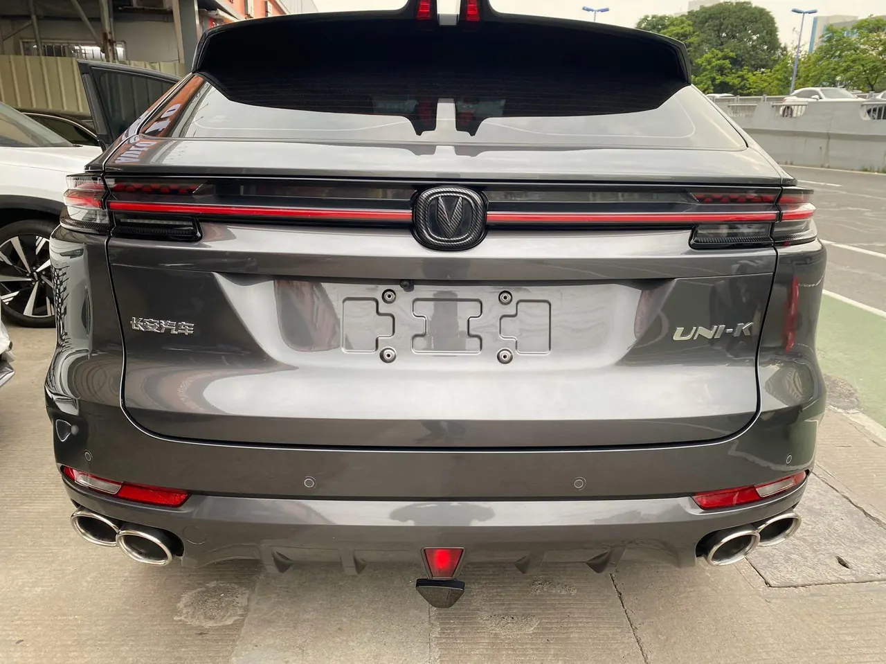 ChangAn 2021 UNI-K 2.0T Luxury Automatic 3