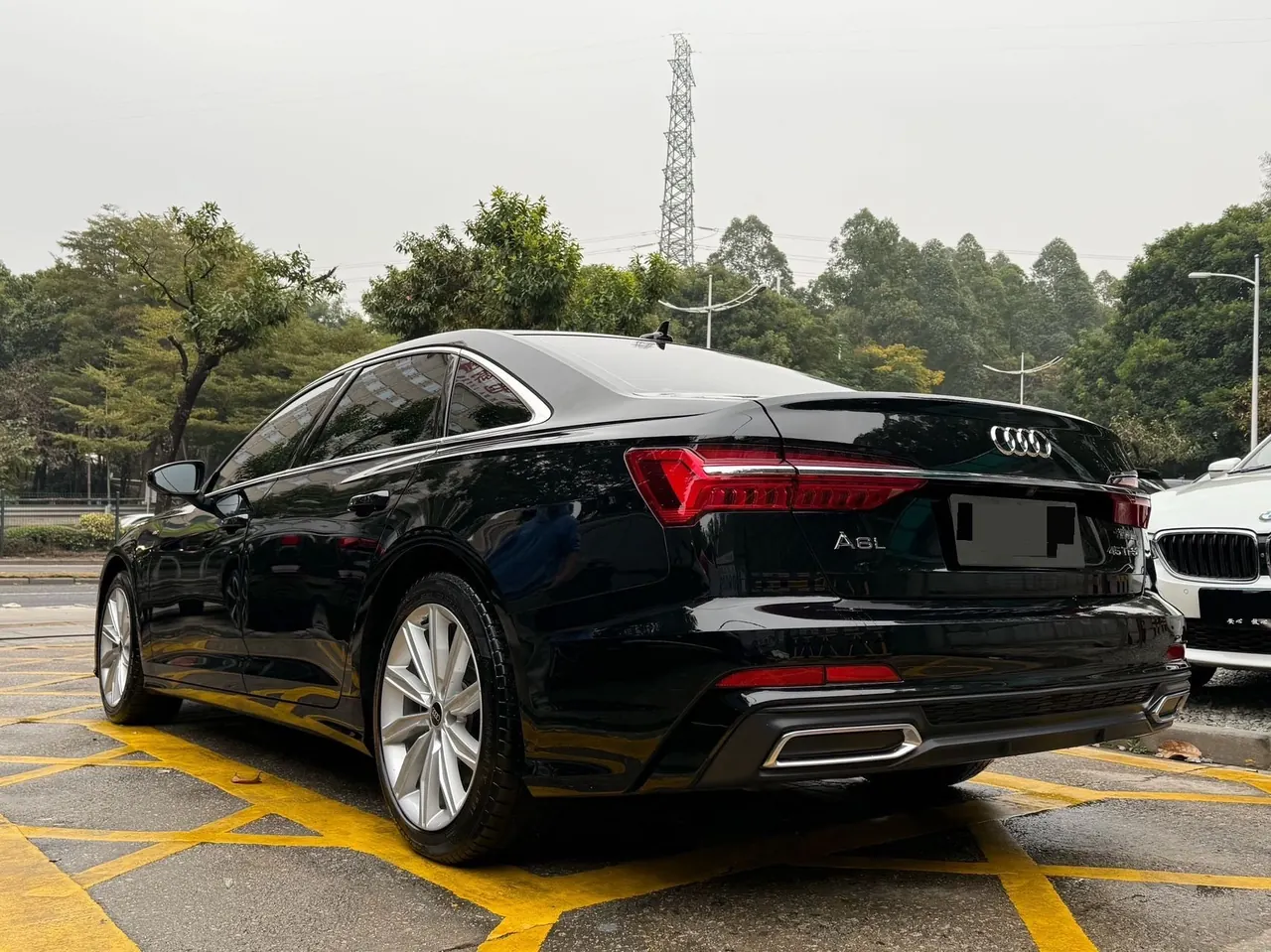 Audi 2021 A6L 2.0TFSI 45TFSI Selected Dynamic Automatic 6