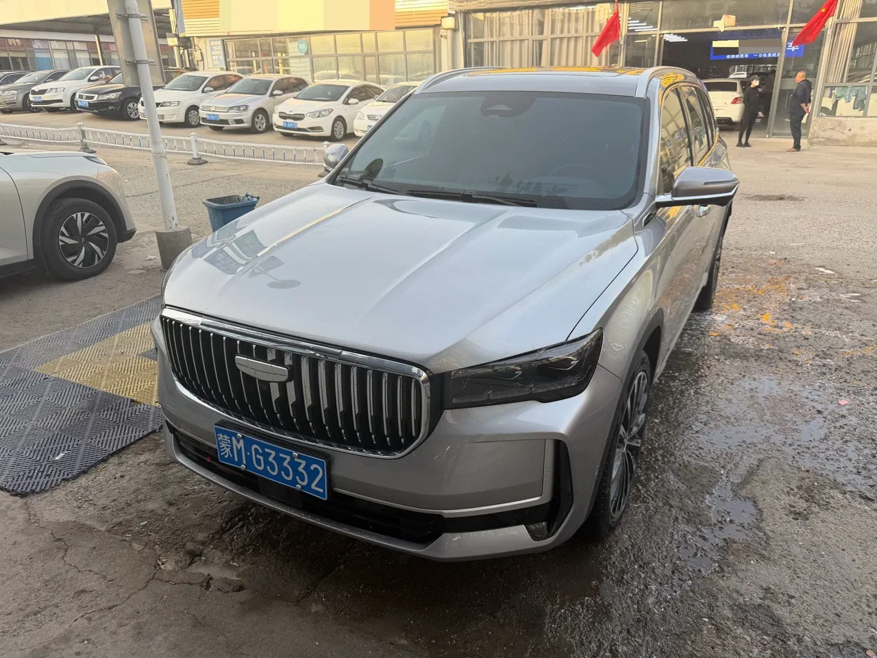 Open image lightbox: Geely 2024 XingyueL (Monjaro) Zhiqing 1.5T Tiangong Edition Automatic Gear
