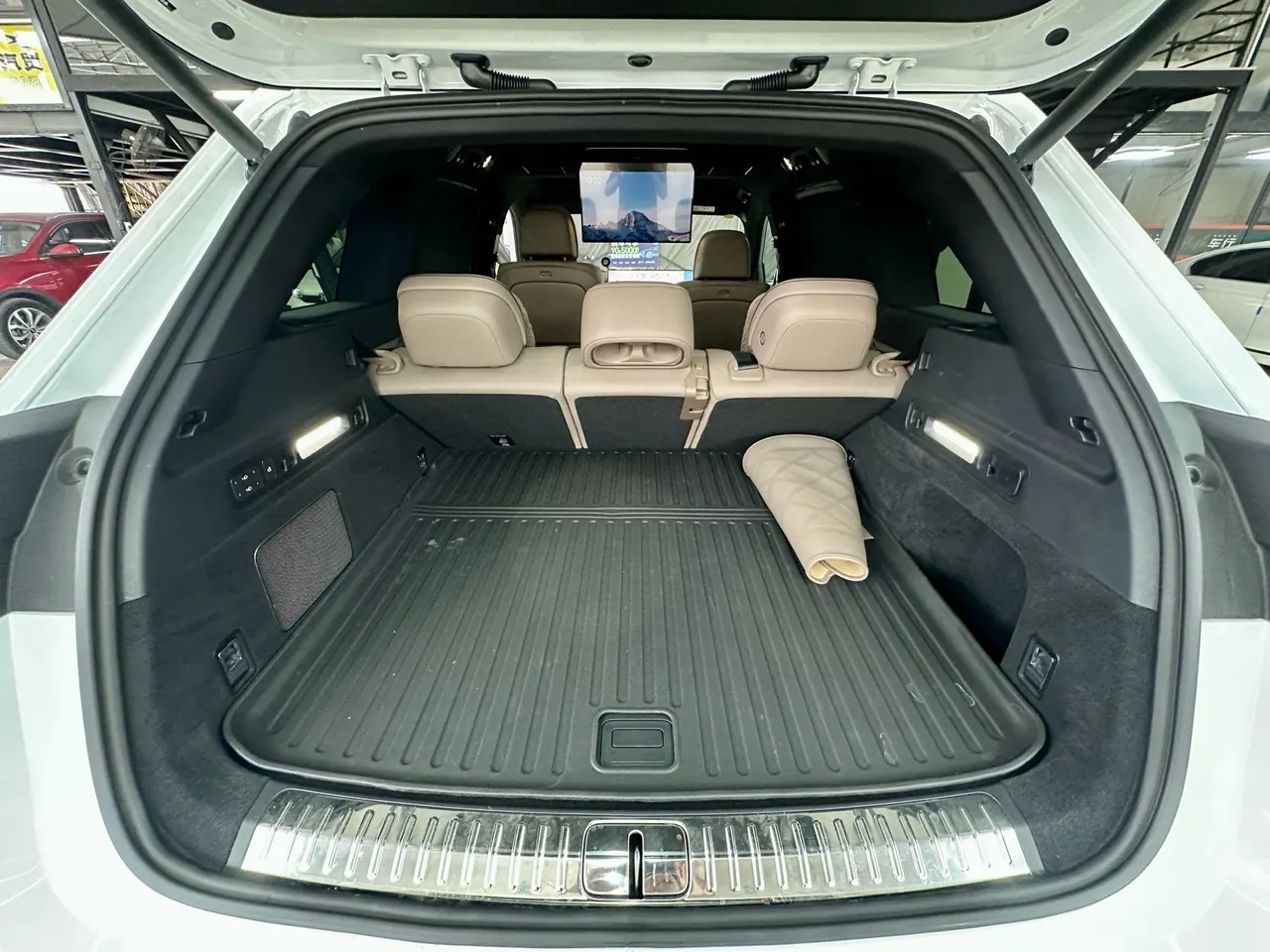 Li 2026 L8 Ultra Automatic 16
