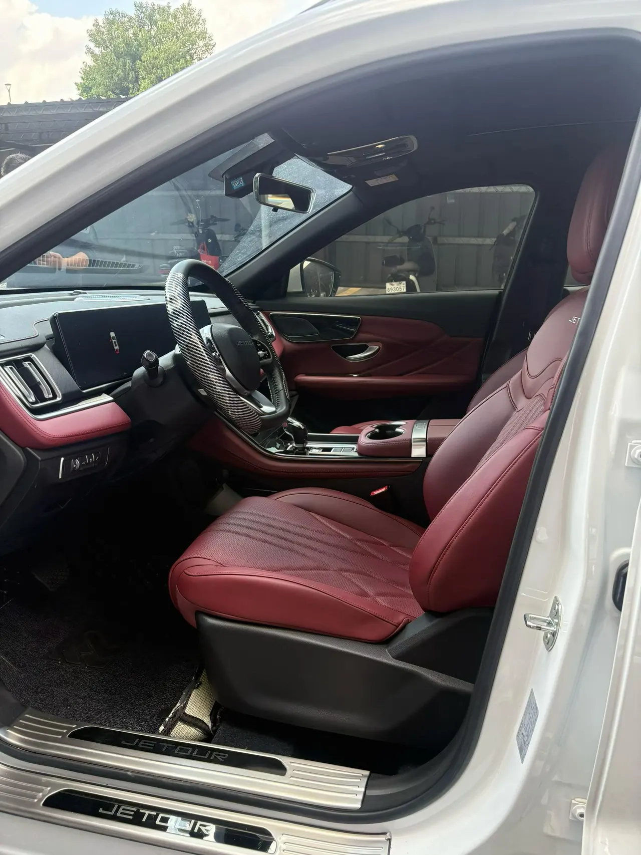 Jetour 2025 X70 PLUS 1.5T Deluxe Surging Edition 7-seat Automatic Gear 4